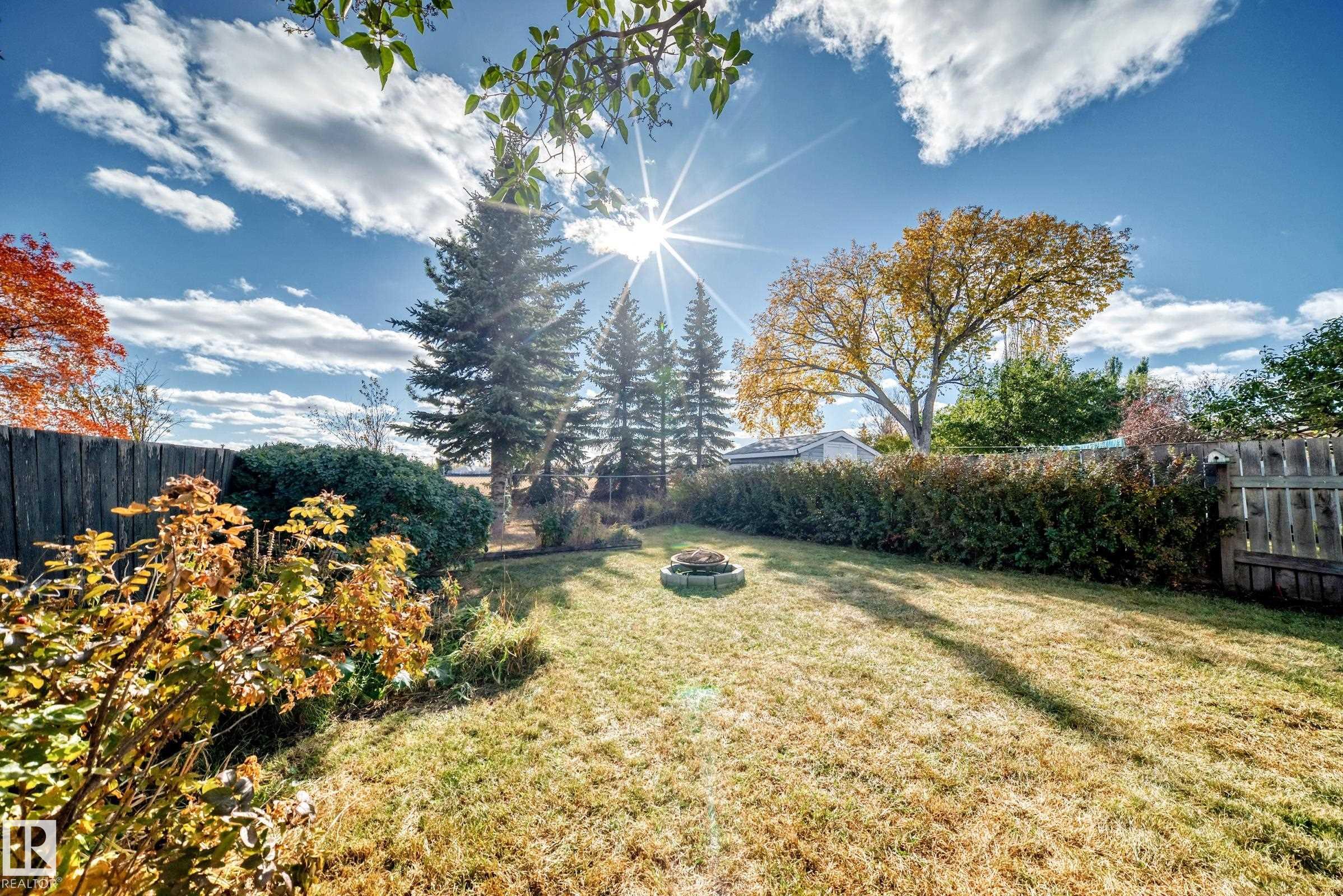 Photo 30 at 2017 108 Street NW, Keheewin, Edmonton