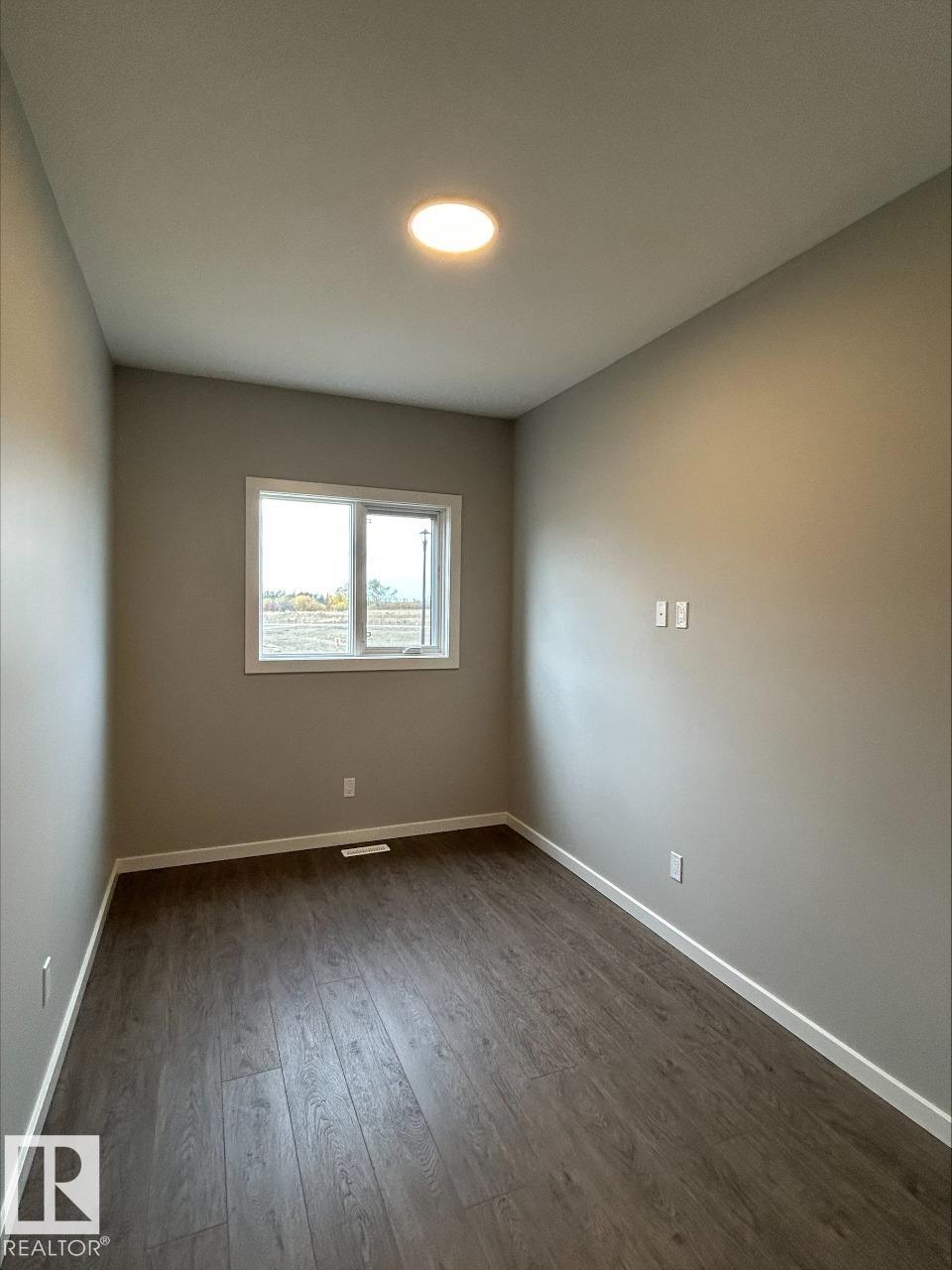 Photo 7 at 332 173 Avenue NW, Marquis, Edmonton