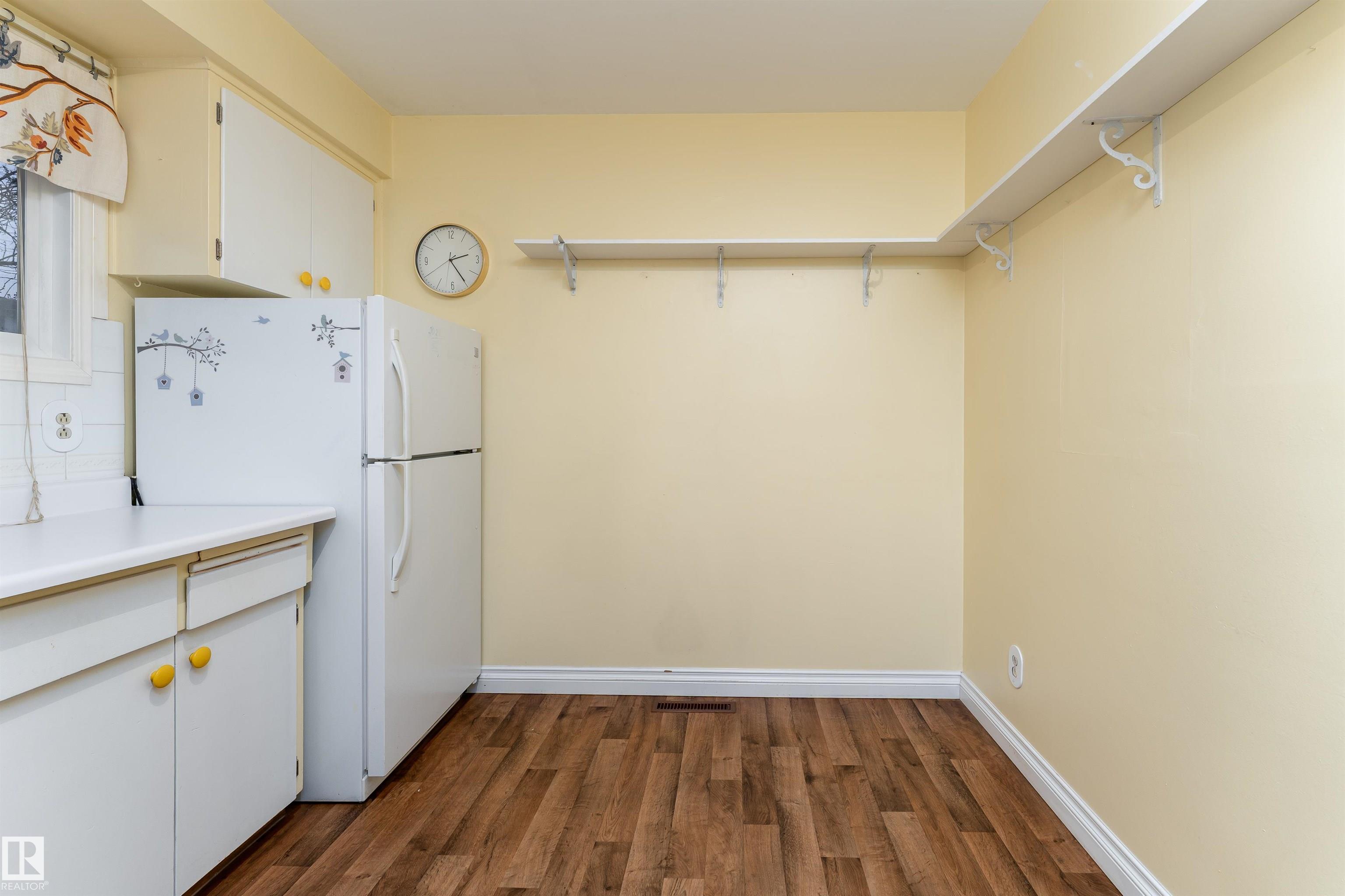 Photo 12 at 5105 106a Street NW, Pleasantview, Edmonton