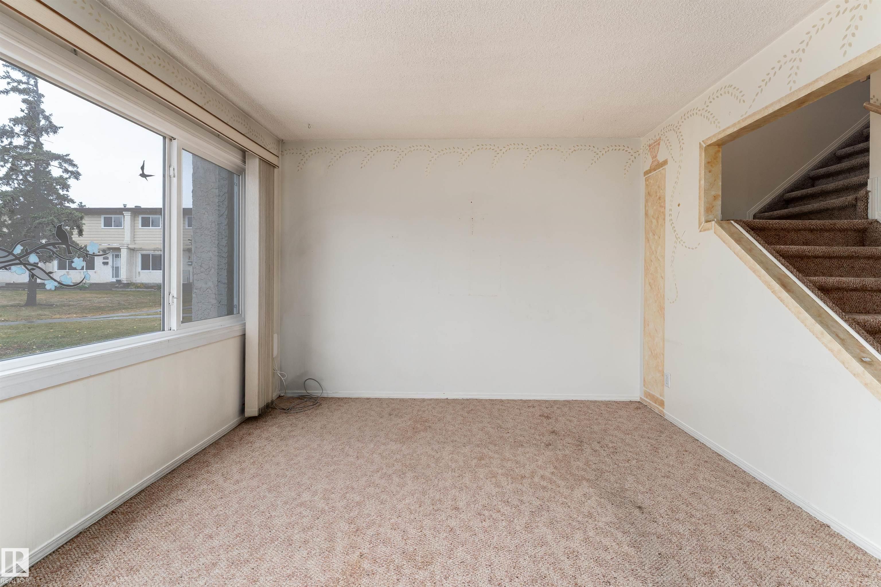 Photo 3 at 5105 106a Street NW, Pleasantview, Edmonton