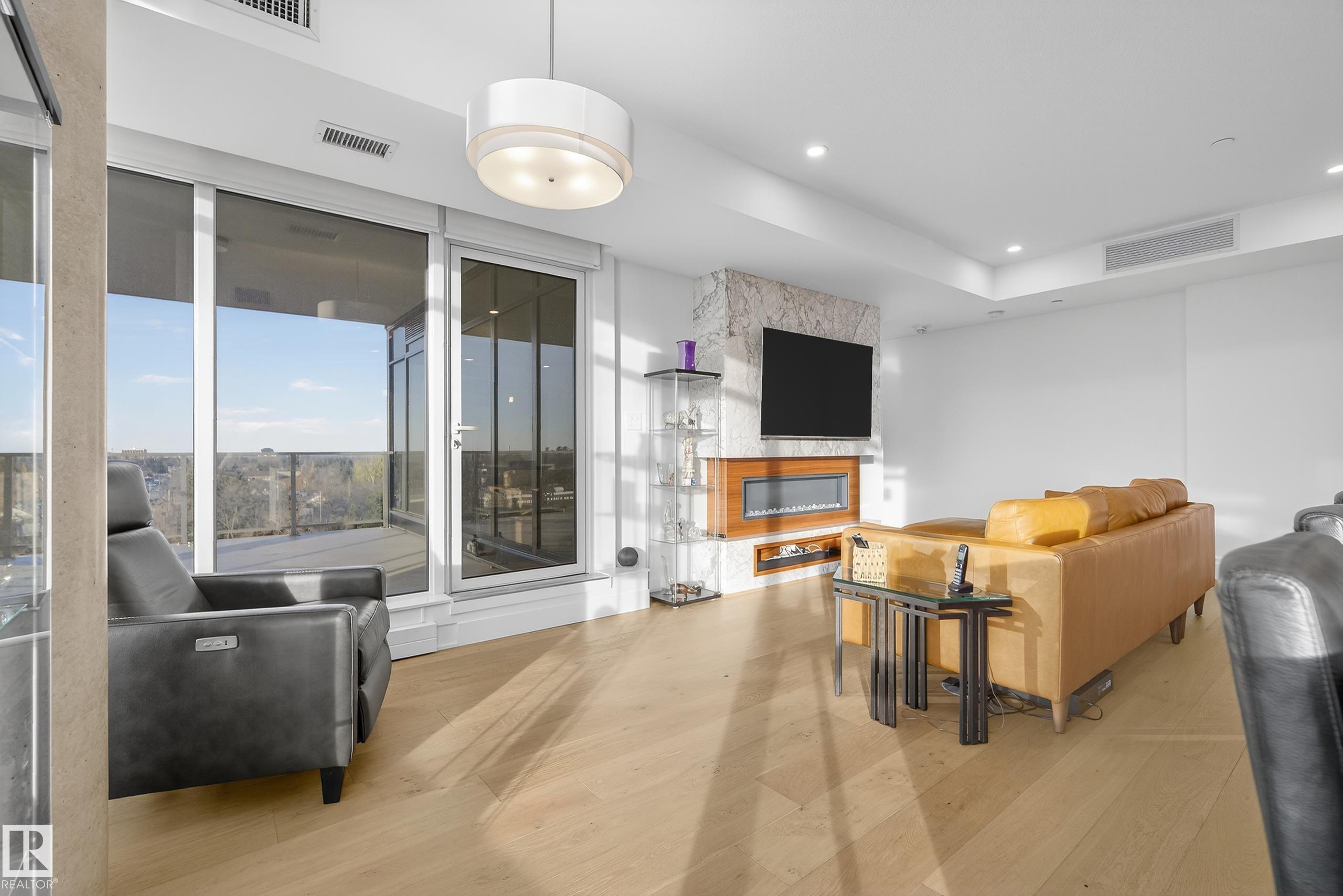 Photo 7 at 602 - 14105 West Block Drive NW, Glenora, Edmonton