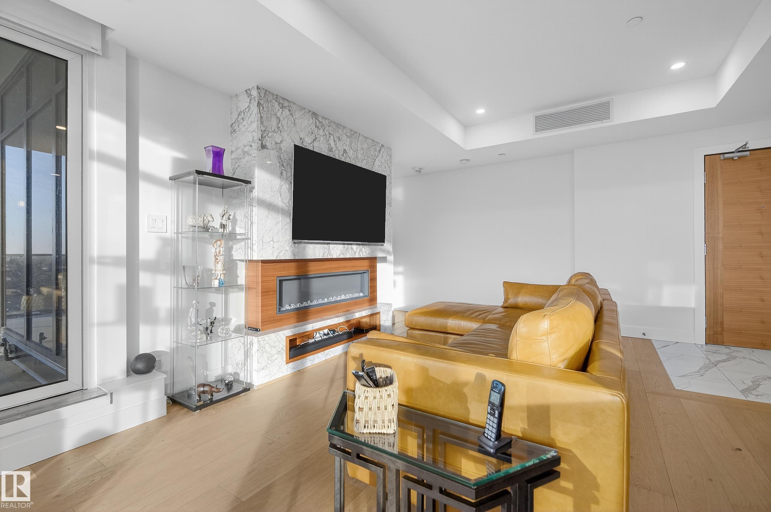 Photo 8 at 602 - 14105 West Block Drive NW, Glenora, Edmonton