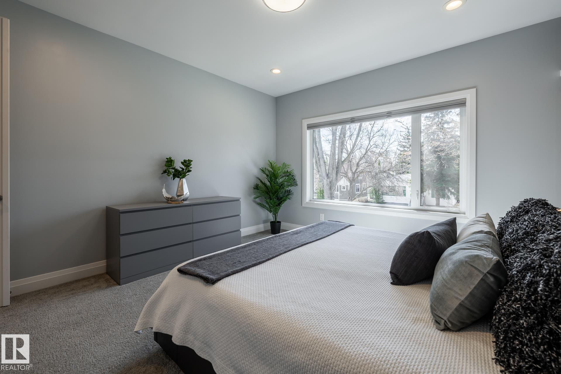 Photo 28 at 10936 71 Avenue NW, Parkallen, Edmonton