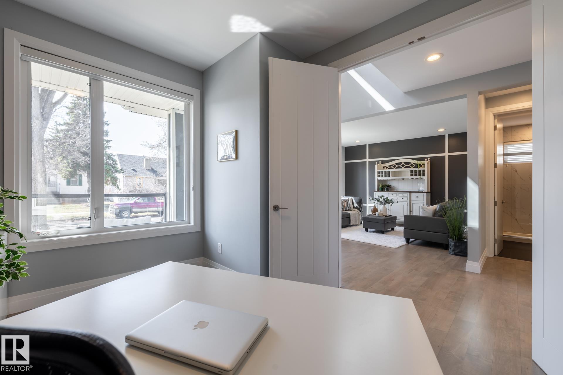 Photo 8 at 10936 71 Avenue NW, Parkallen, Edmonton