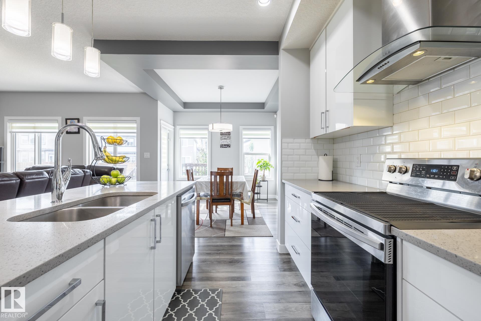 Photo 16 at 9327 Cooper Bend SW, Chappelle Area, Edmonton