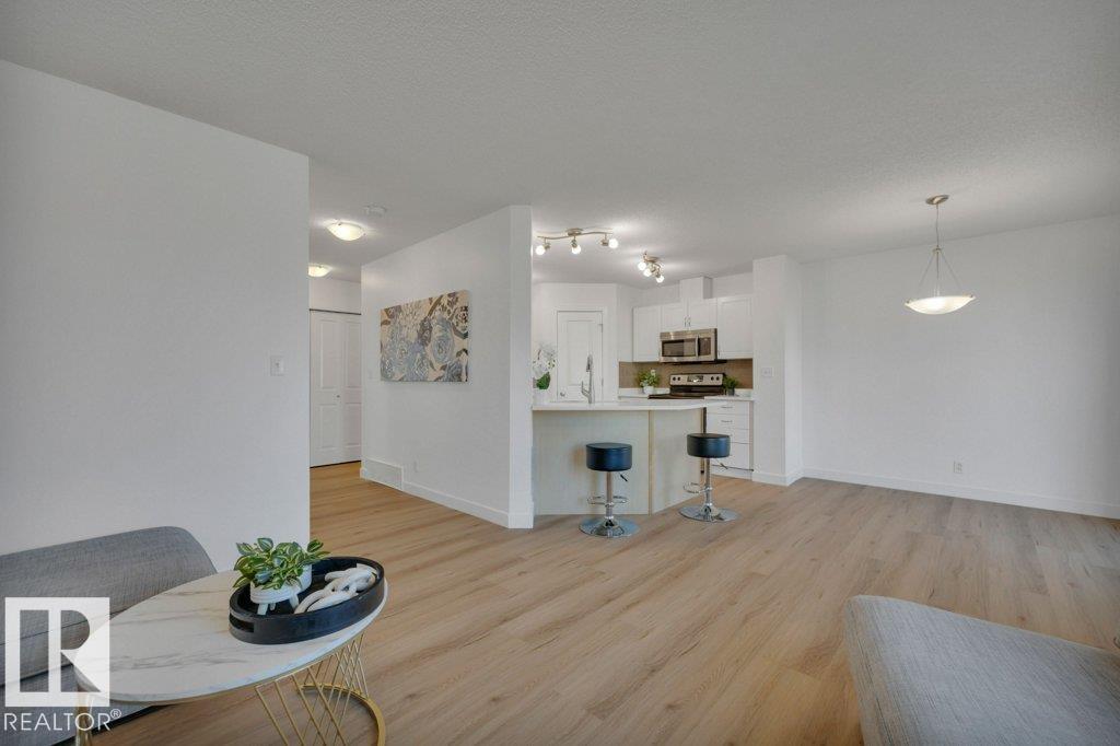 Photo 11 at 9430 Stein Way NW, South Terwillegar, Edmonton