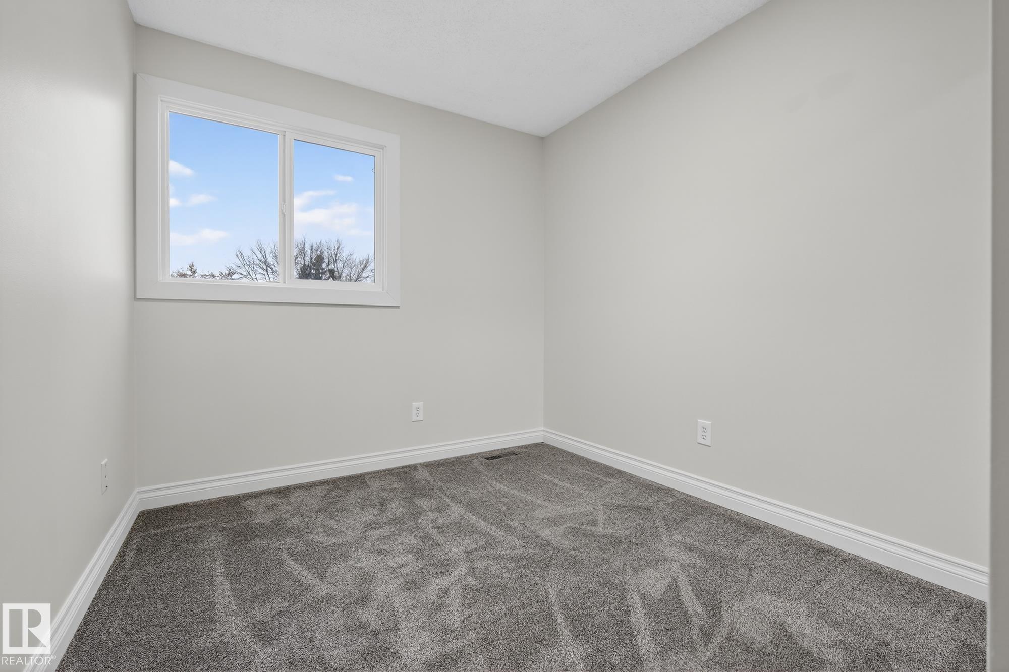 Photo 32 at 7271 180 Street NW, Lymburn, Edmonton