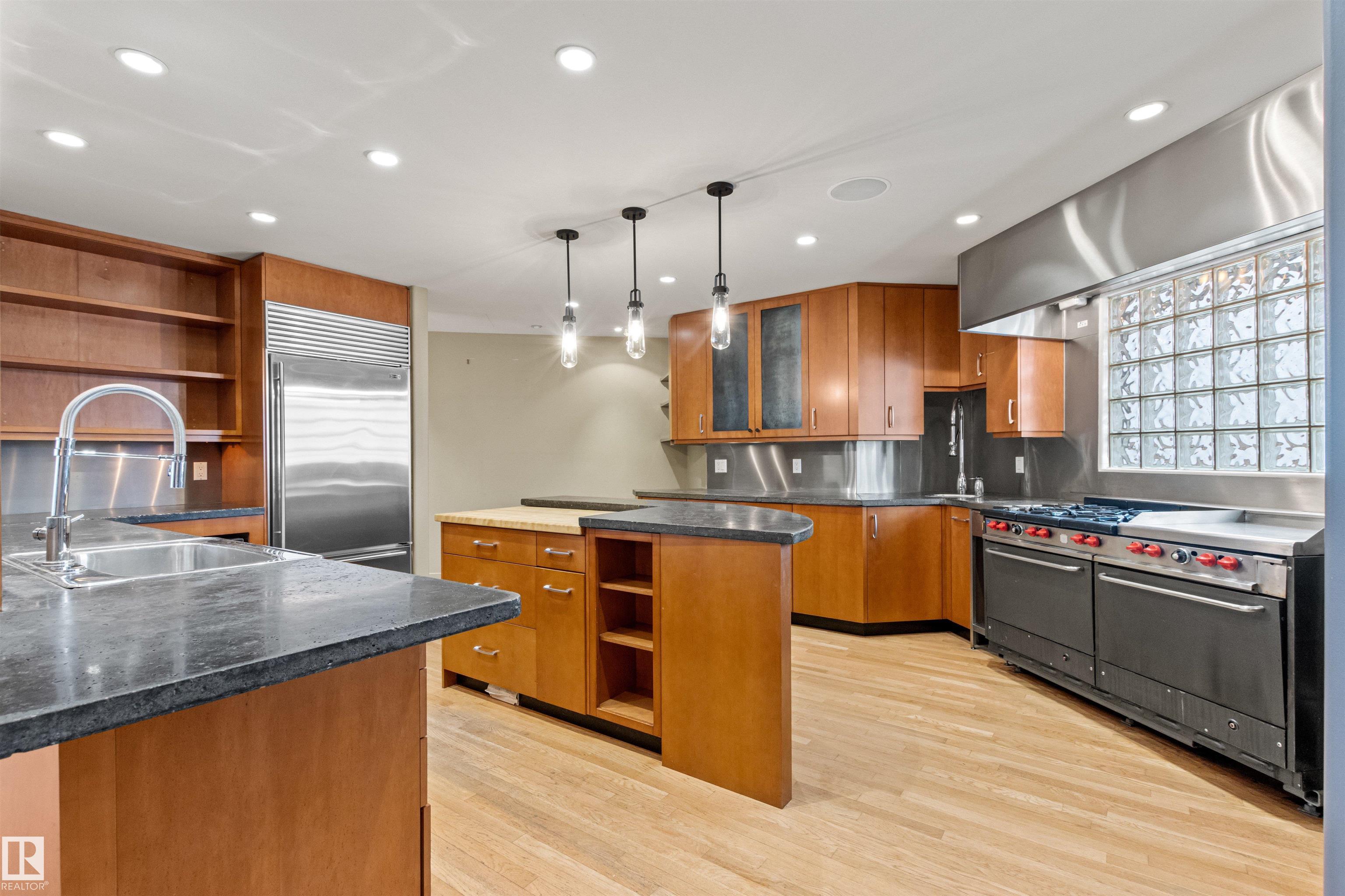 Photo 12 at 14403 83 Avenue NW, Laurier Heights, Edmonton