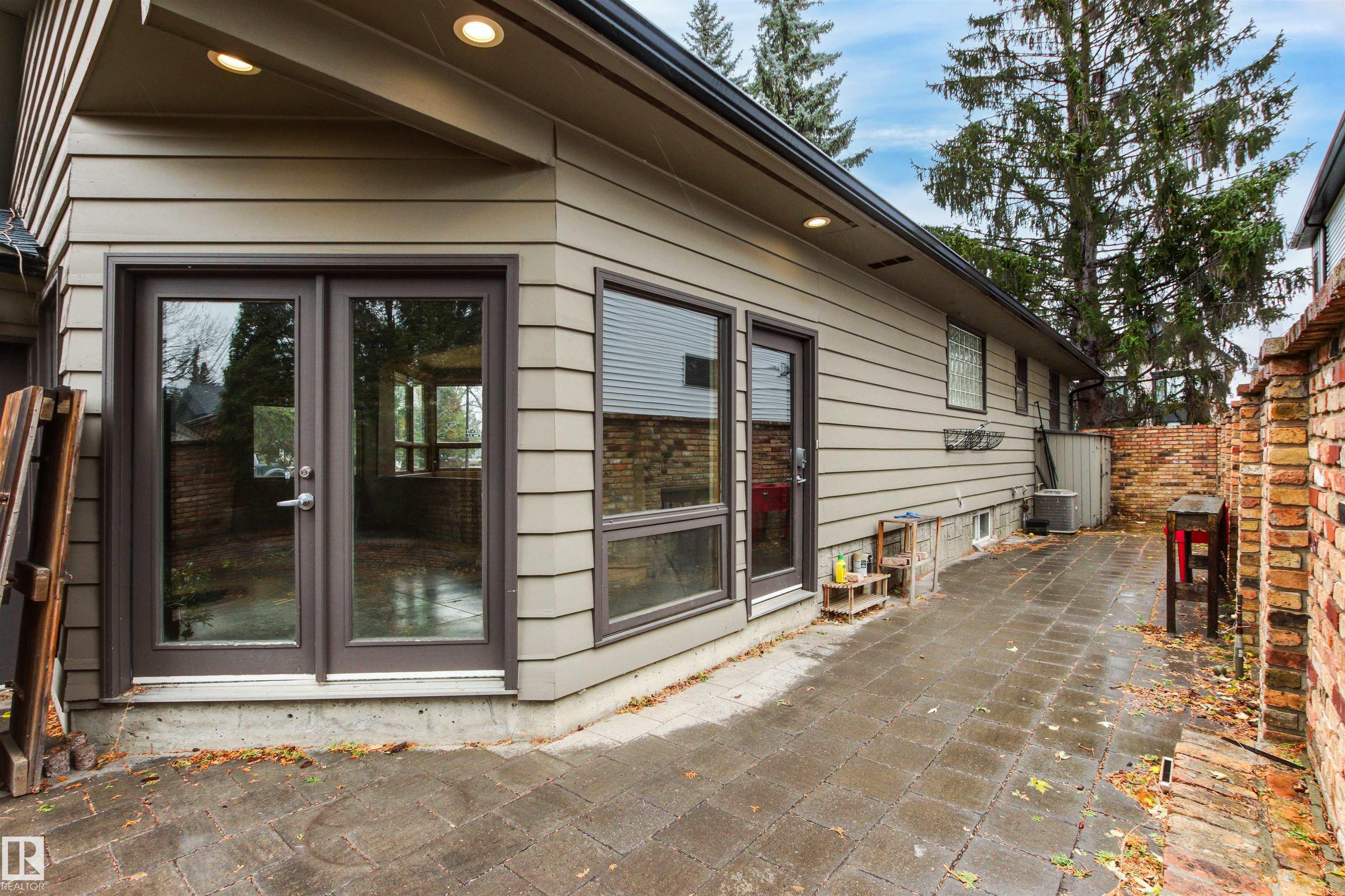 Photo 32 at 14403 83 Avenue NW, Laurier Heights, Edmonton