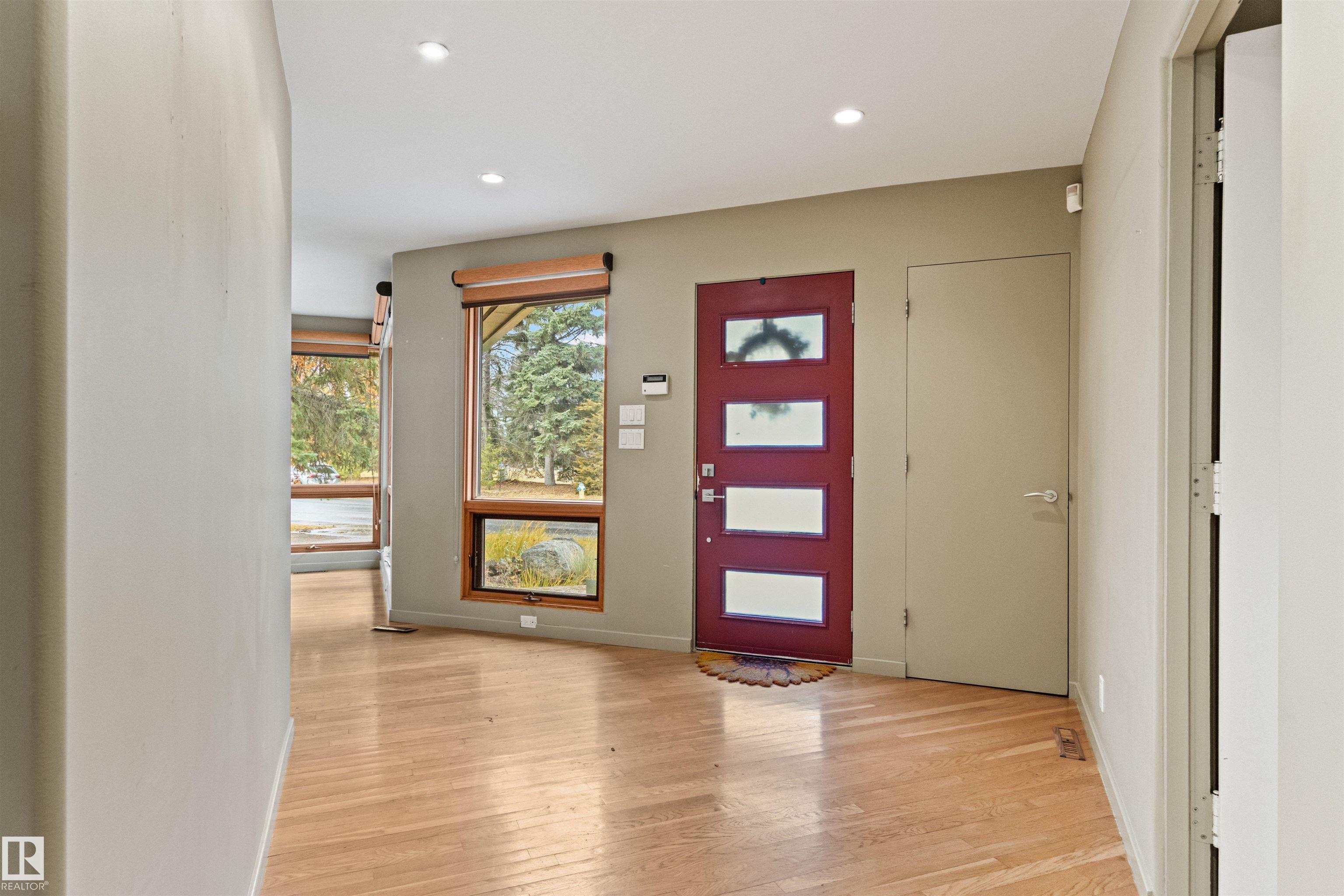 Photo 7 at 14403 83 Avenue NW, Laurier Heights, Edmonton