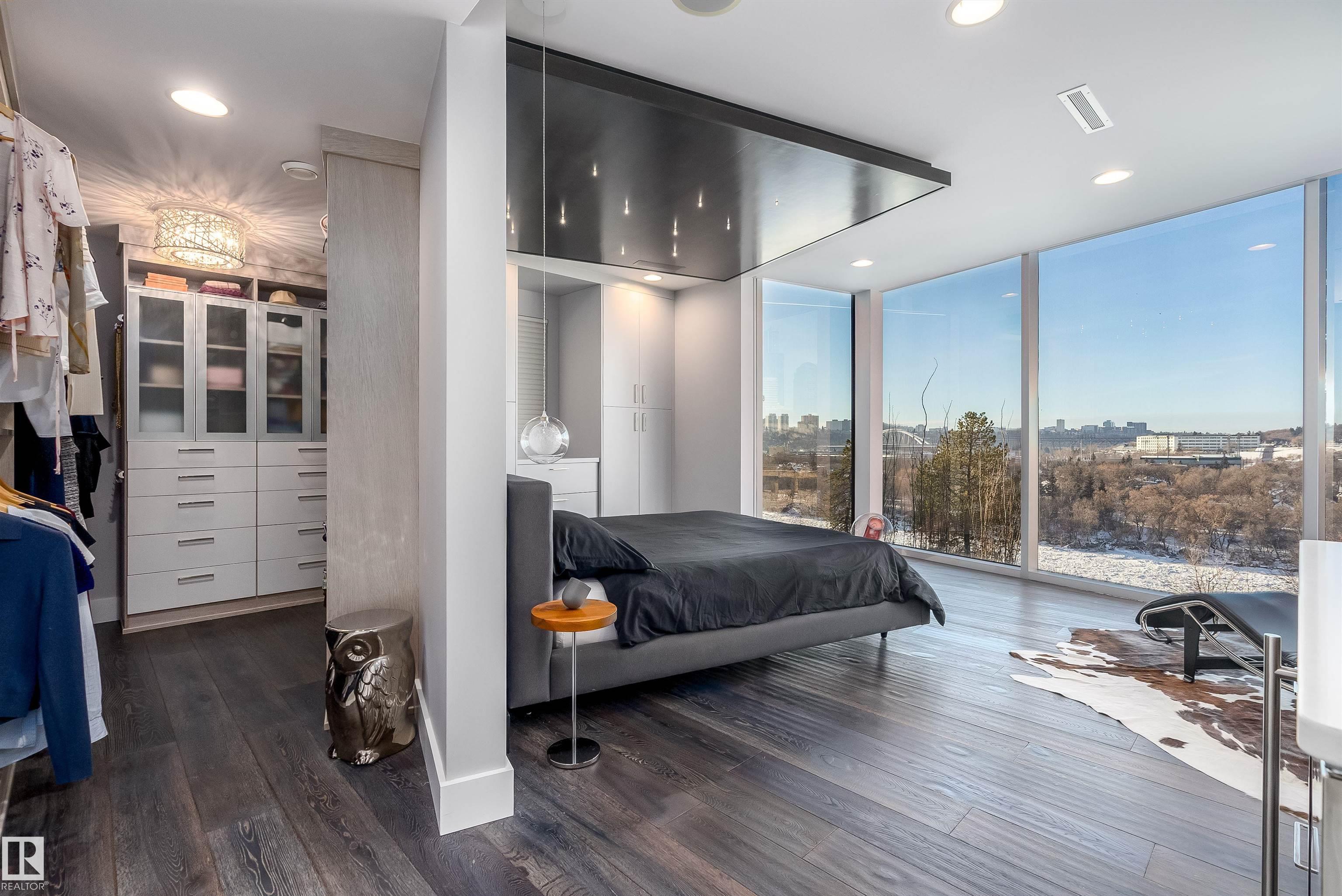 Photo 21 at 9509 99b Street NW, Strathcona, Edmonton