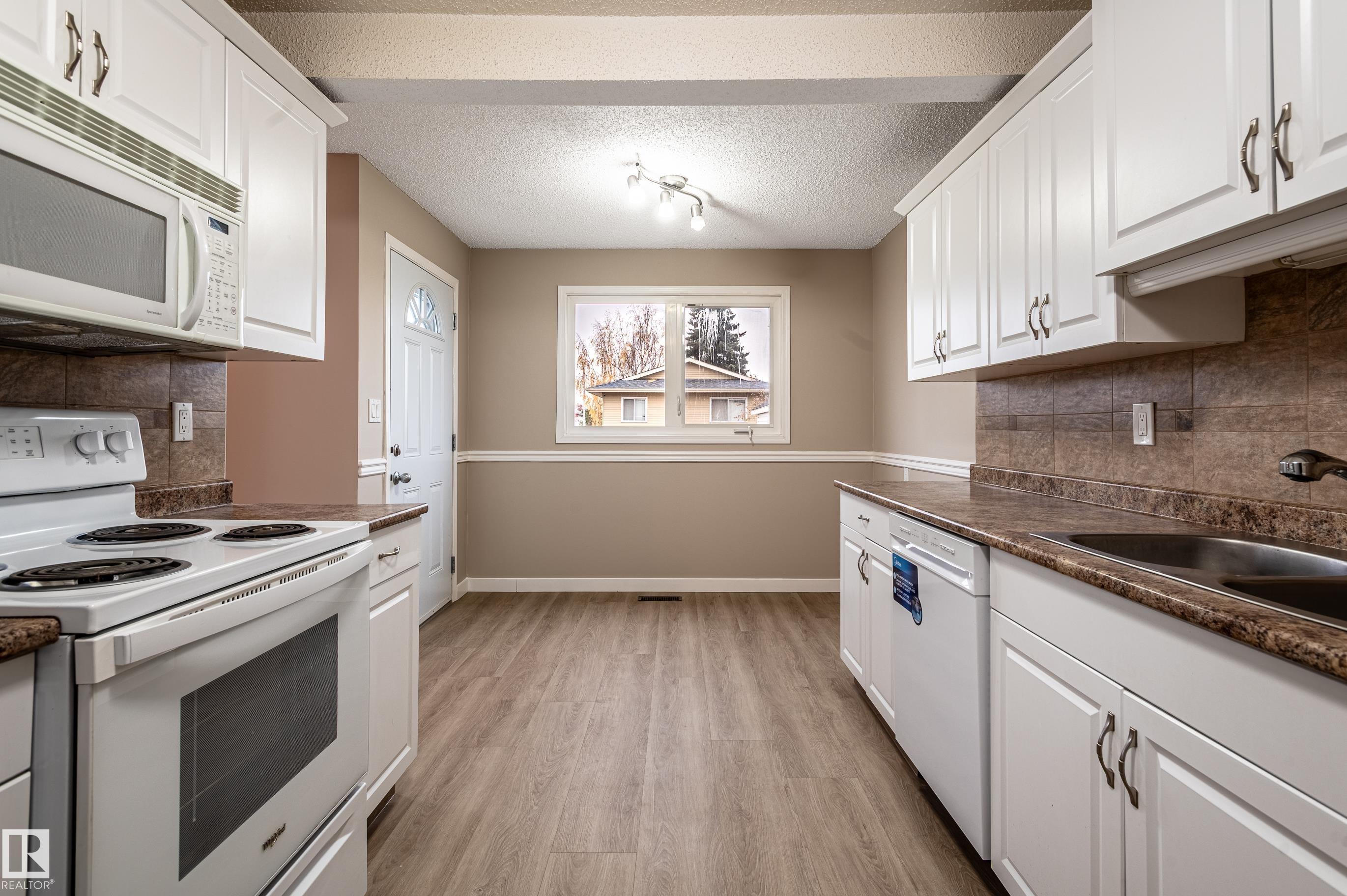 Photo 17 at 14707 25 Street NW, Fraser, Edmonton