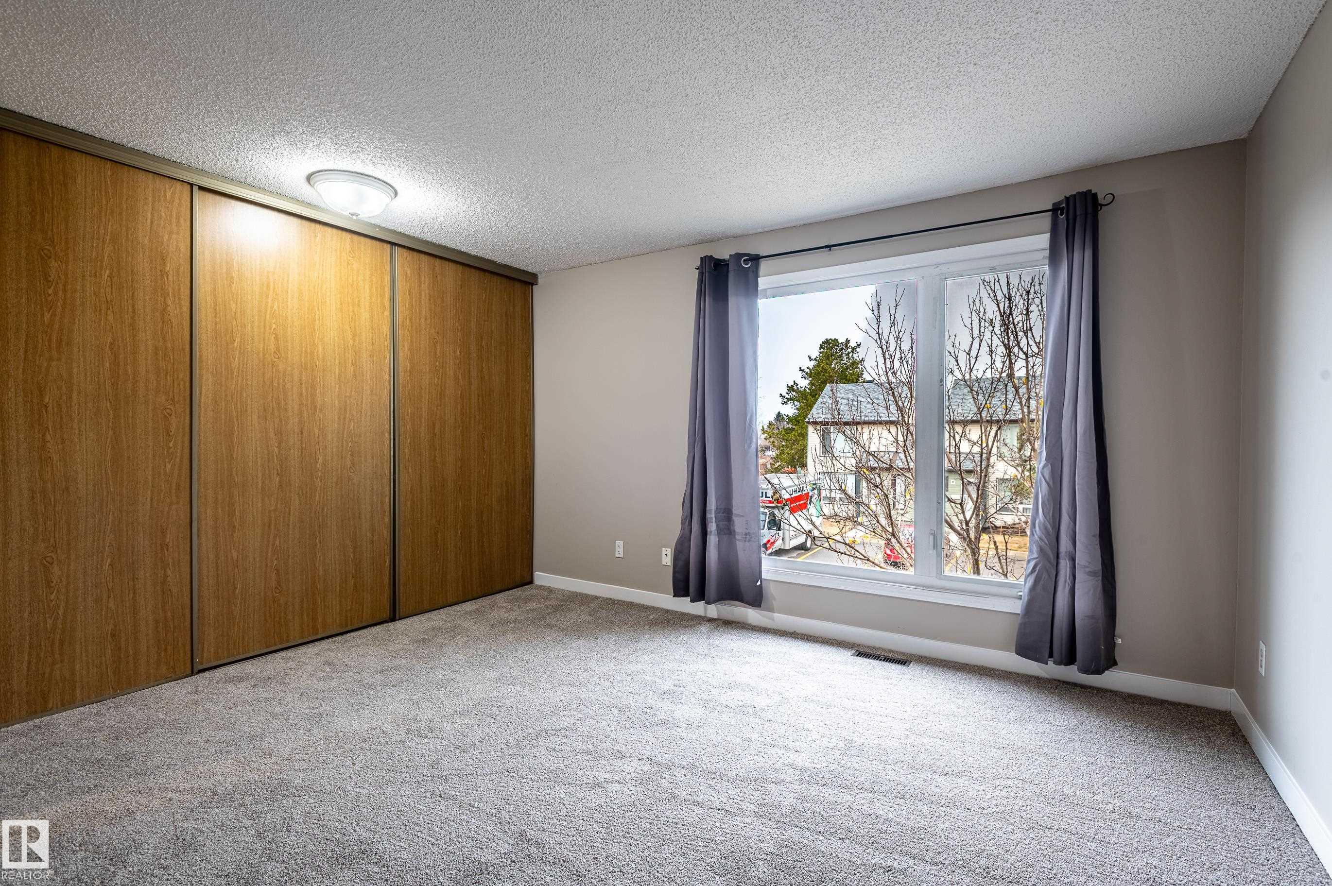 Photo 30 at 14707 25 Street NW, Fraser, Edmonton