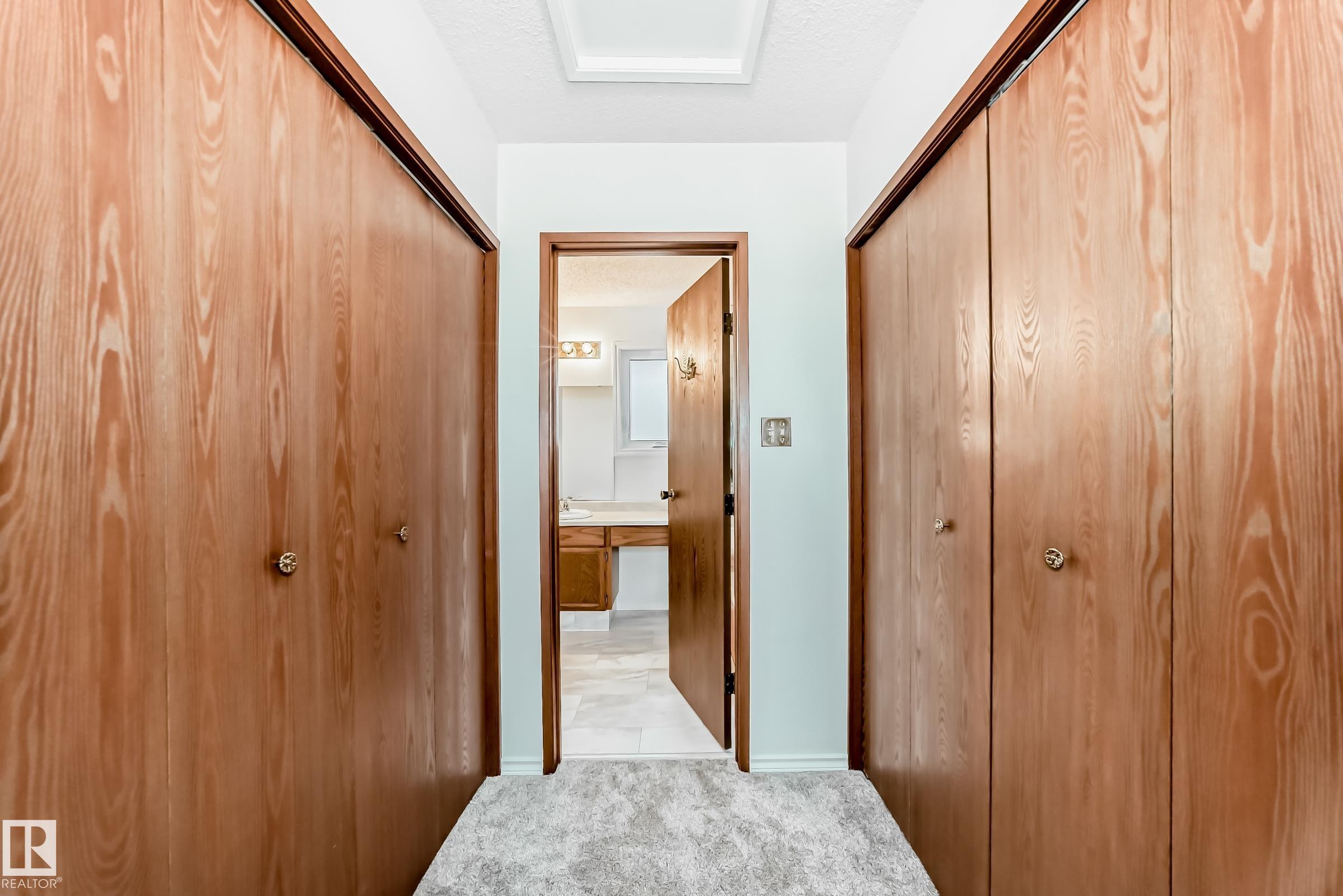 Photo 22 at 1028 107 Street NW, Bearspaw, Edmonton