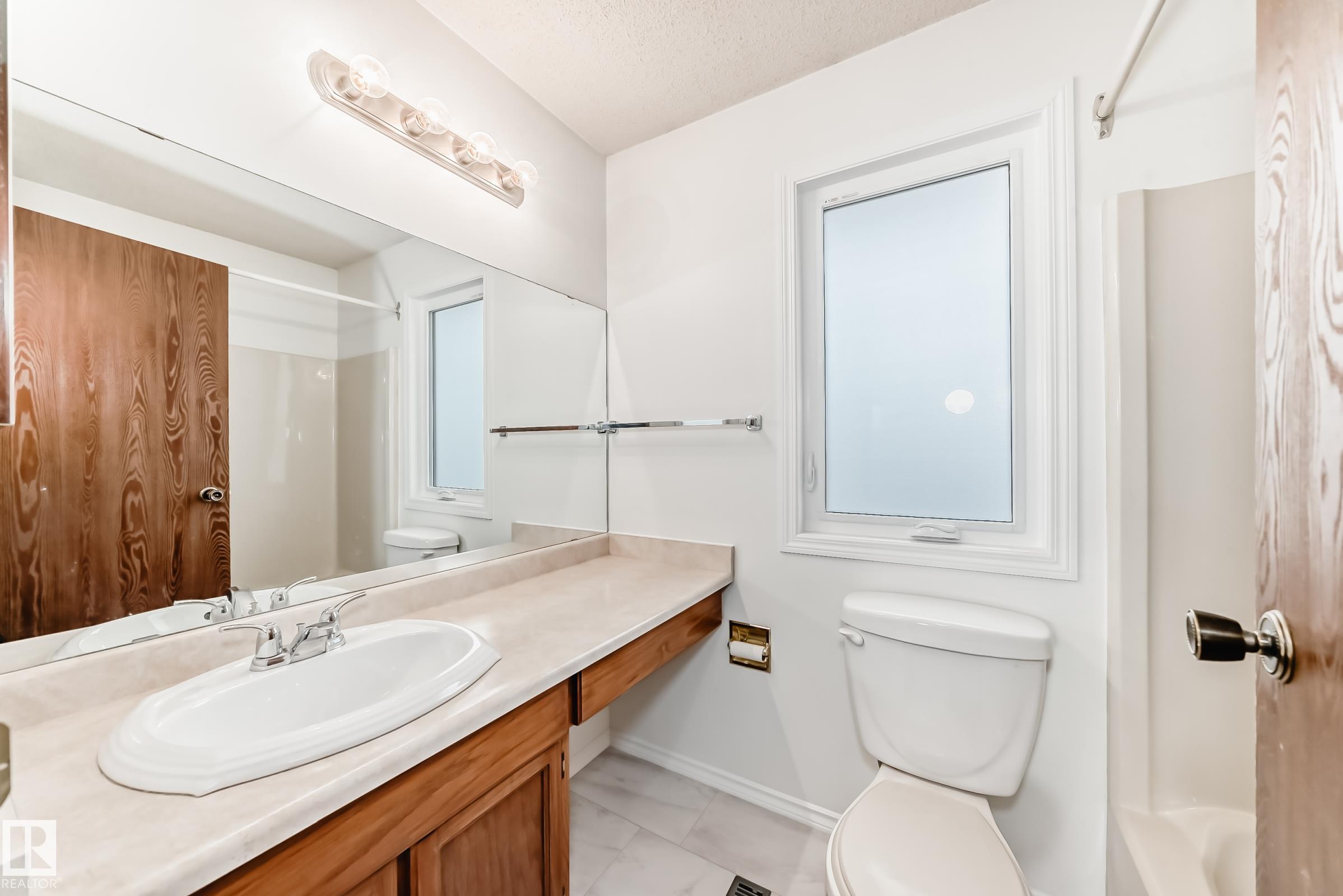 Photo 26 at 1028 107 Street NW, Bearspaw, Edmonton