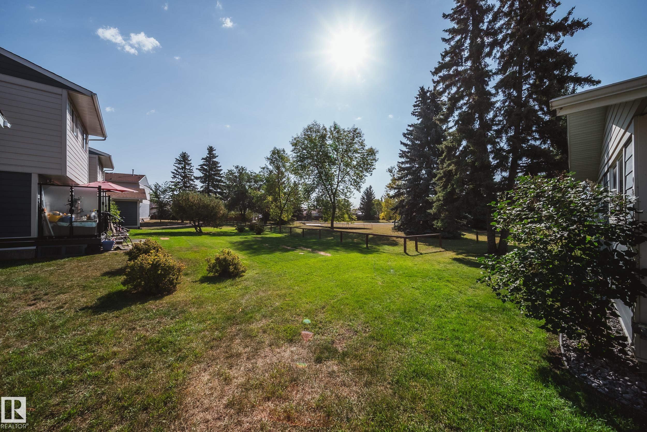 Photo 33 at 9949 171 Avenue NW, Baturyn, Edmonton