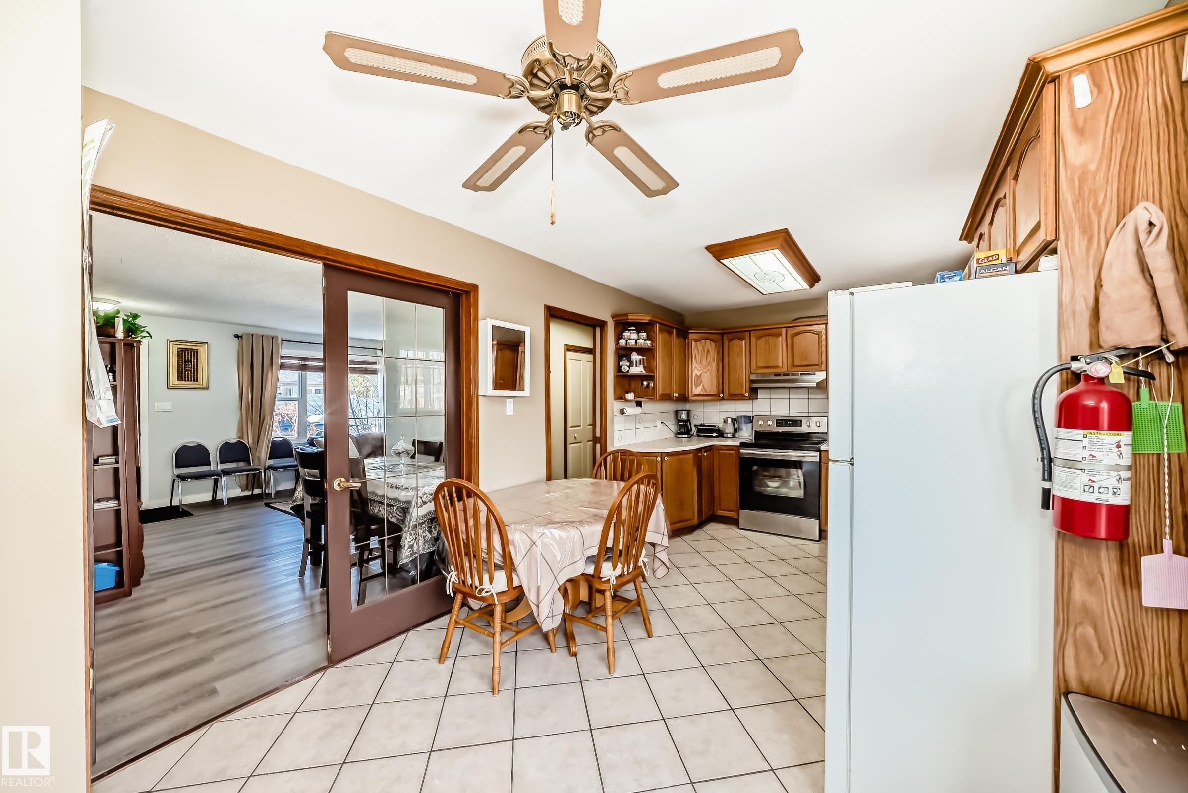 Photo 11 at 13119 135 Street NW, Athlone, Edmonton