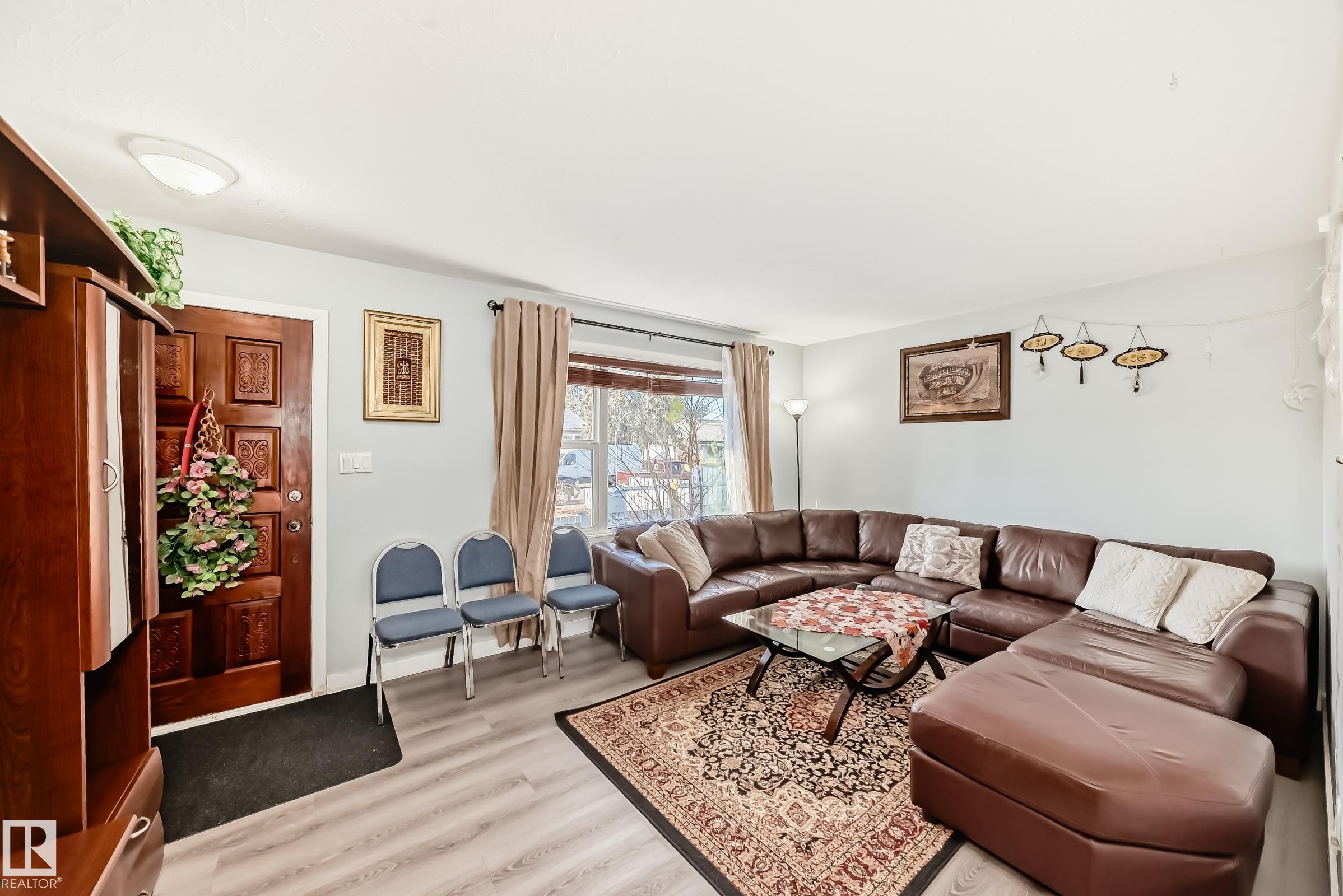 Photo 16 at 13119 135 Street NW, Athlone, Edmonton