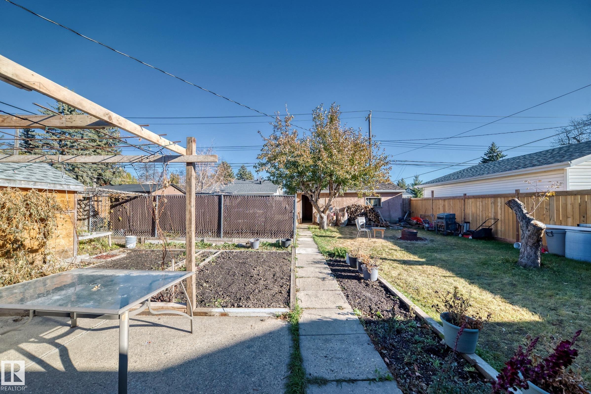 Photo 44 at 13119 135 Street NW, Athlone, Edmonton