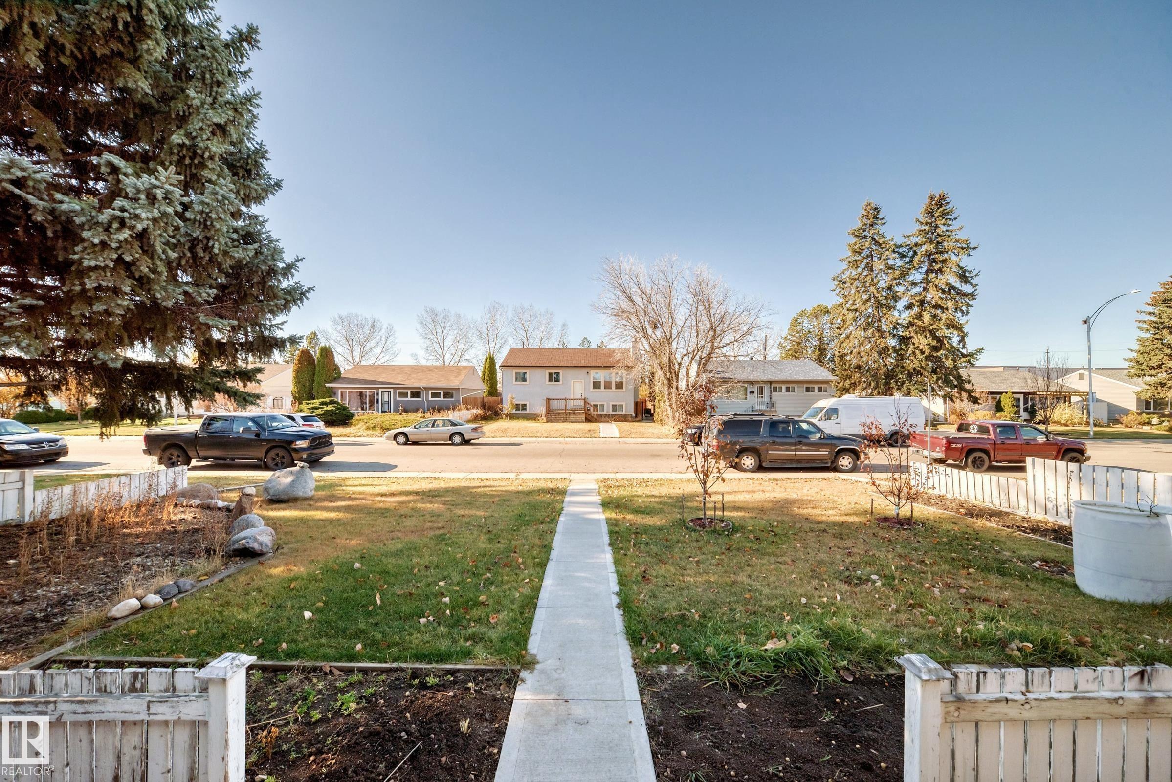 Photo 55 at 13119 135 Street NW, Athlone, Edmonton