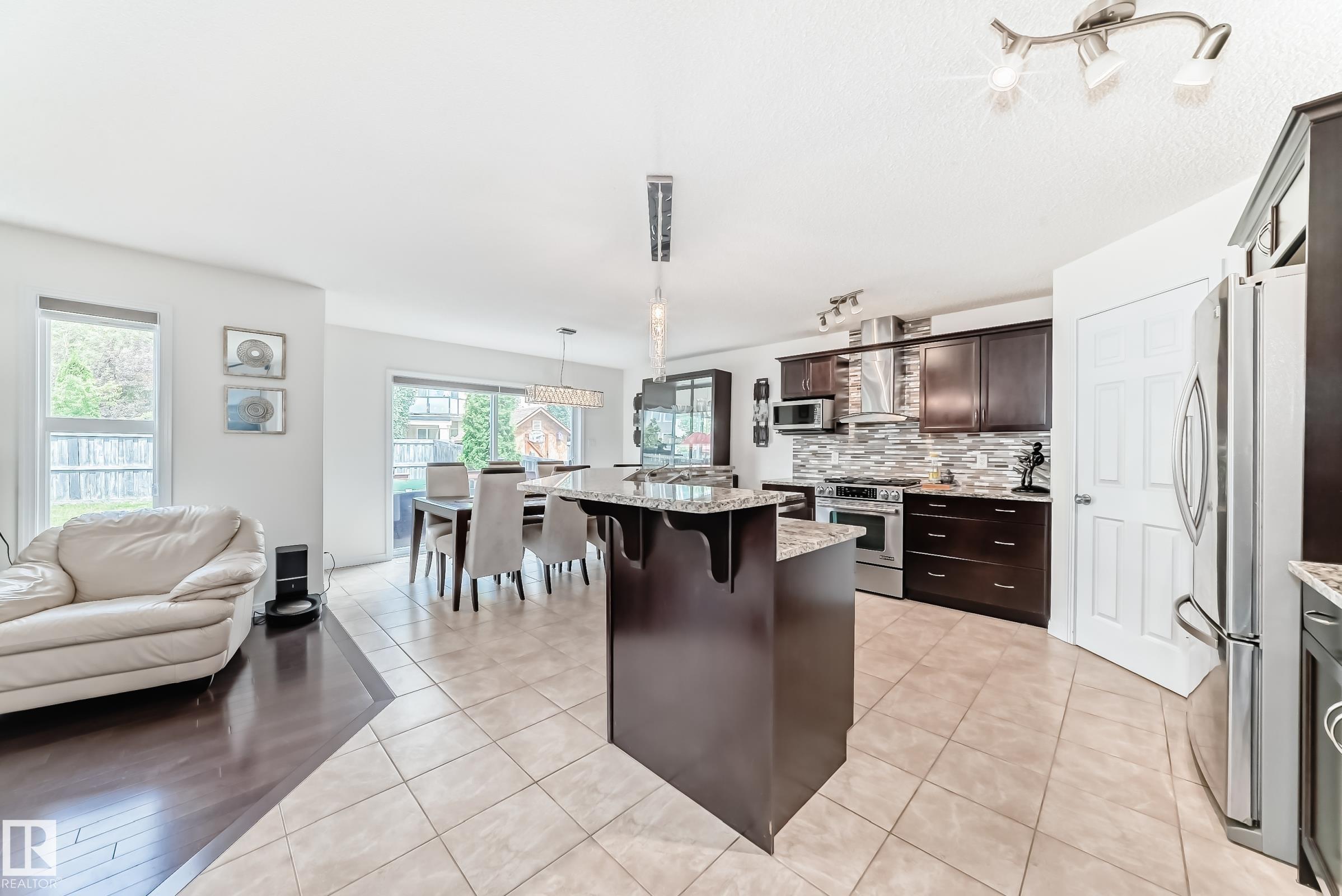 Photo 11 at 6995 Strom Lane NW, South Terwillegar, Edmonton