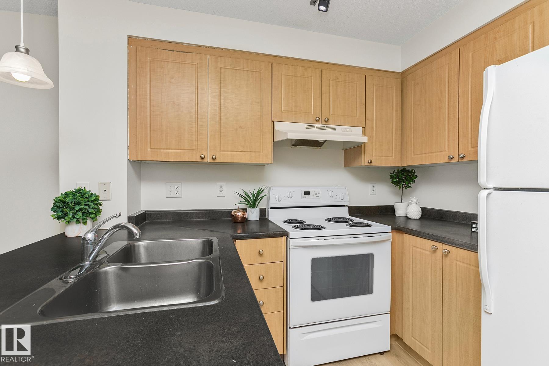 Photo 12 at 112 - 630 Mcallister Loop SW, Macewan, Edmonton