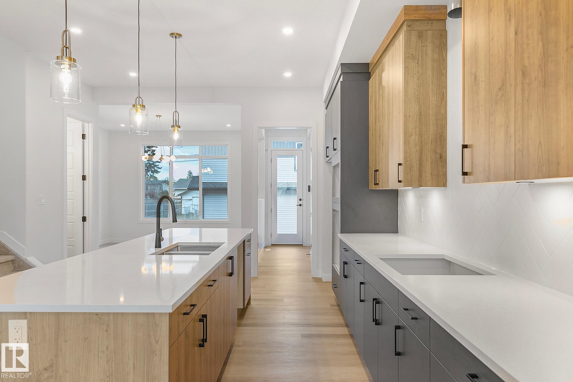 Photo 13 at 9928 157 Street NW, Glenwood, Edmonton