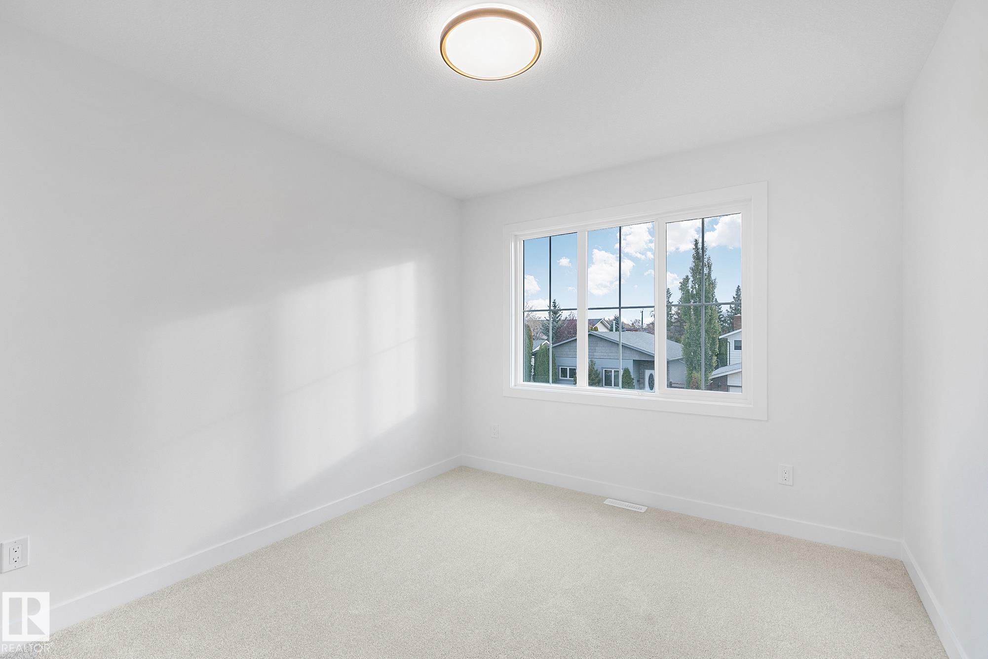 Photo 28 at 9928 157 Street NW, Glenwood, Edmonton