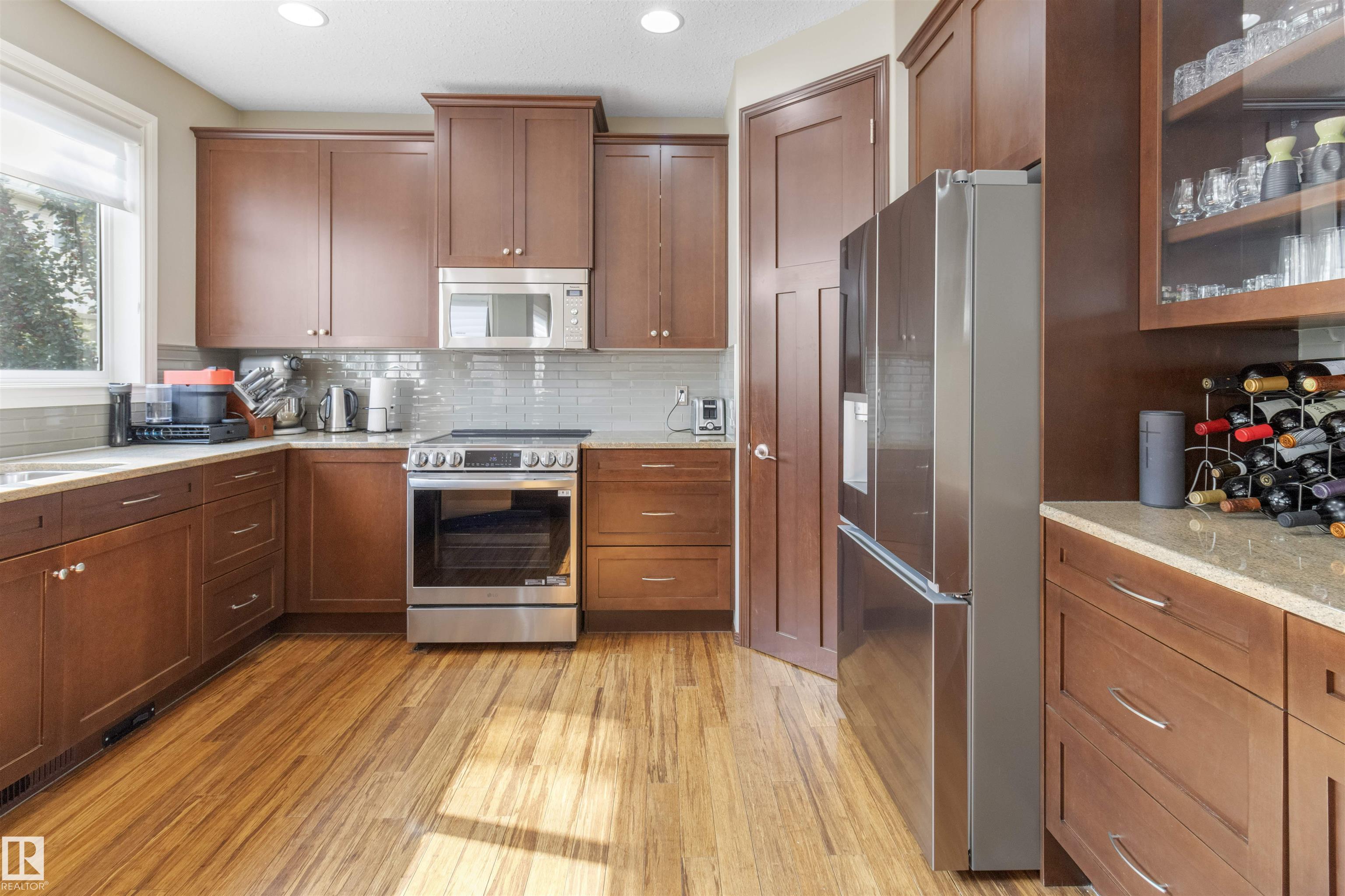 Photo 5 at 515 Ridgeland Way, The Ridge, Sherwood Park