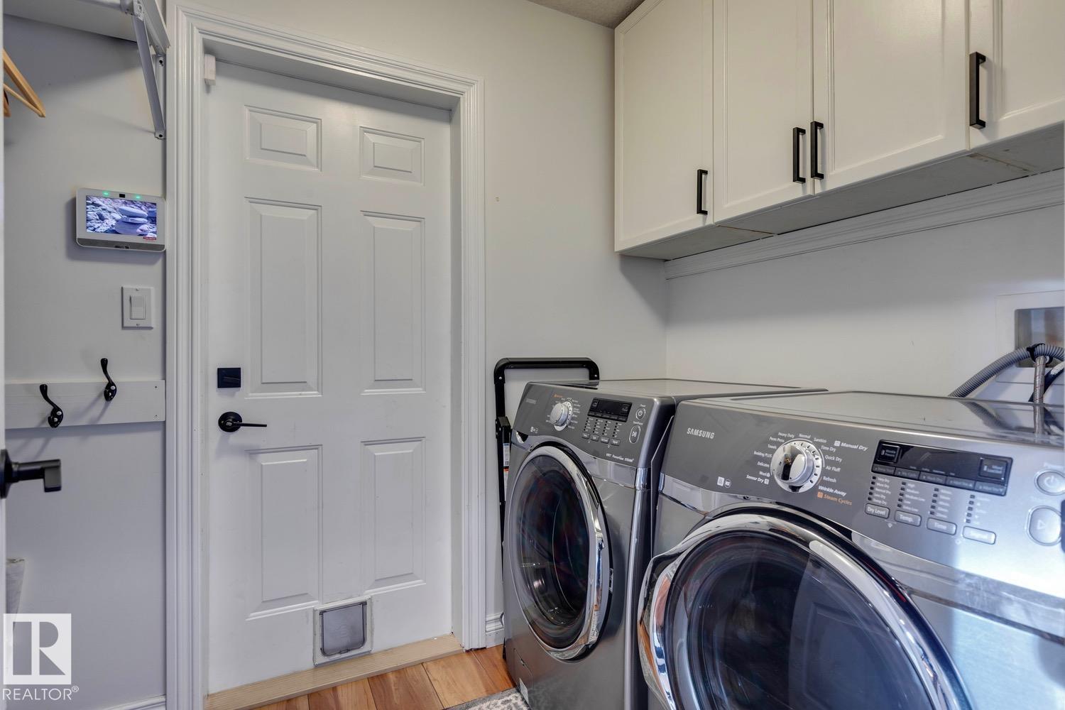 Photo 19 at 1847 Bowman point(e) SW, Blackmud Creek, Edmonton