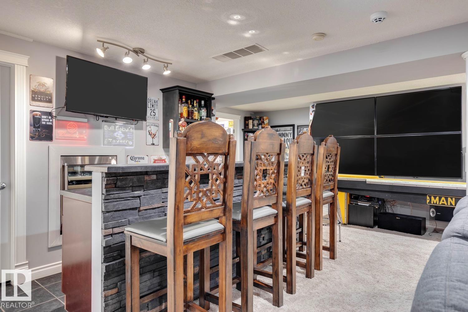 Photo 32 at 1847 Bowman point(e) SW, Blackmud Creek, Edmonton