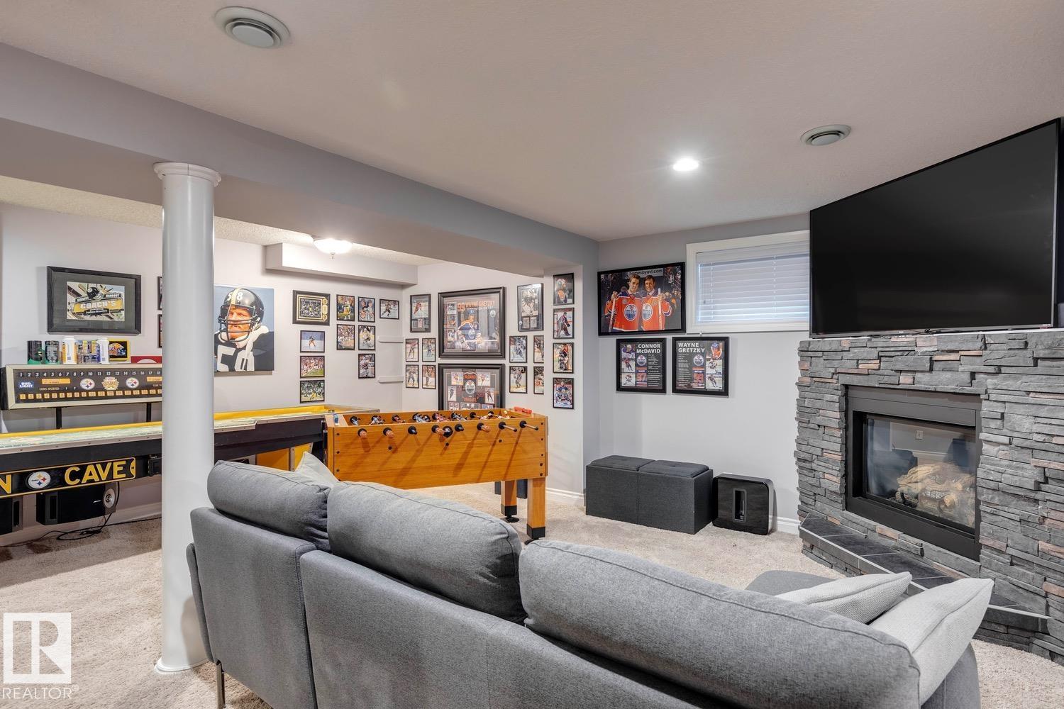 Photo 33 at 1847 Bowman point(e) SW, Blackmud Creek, Edmonton