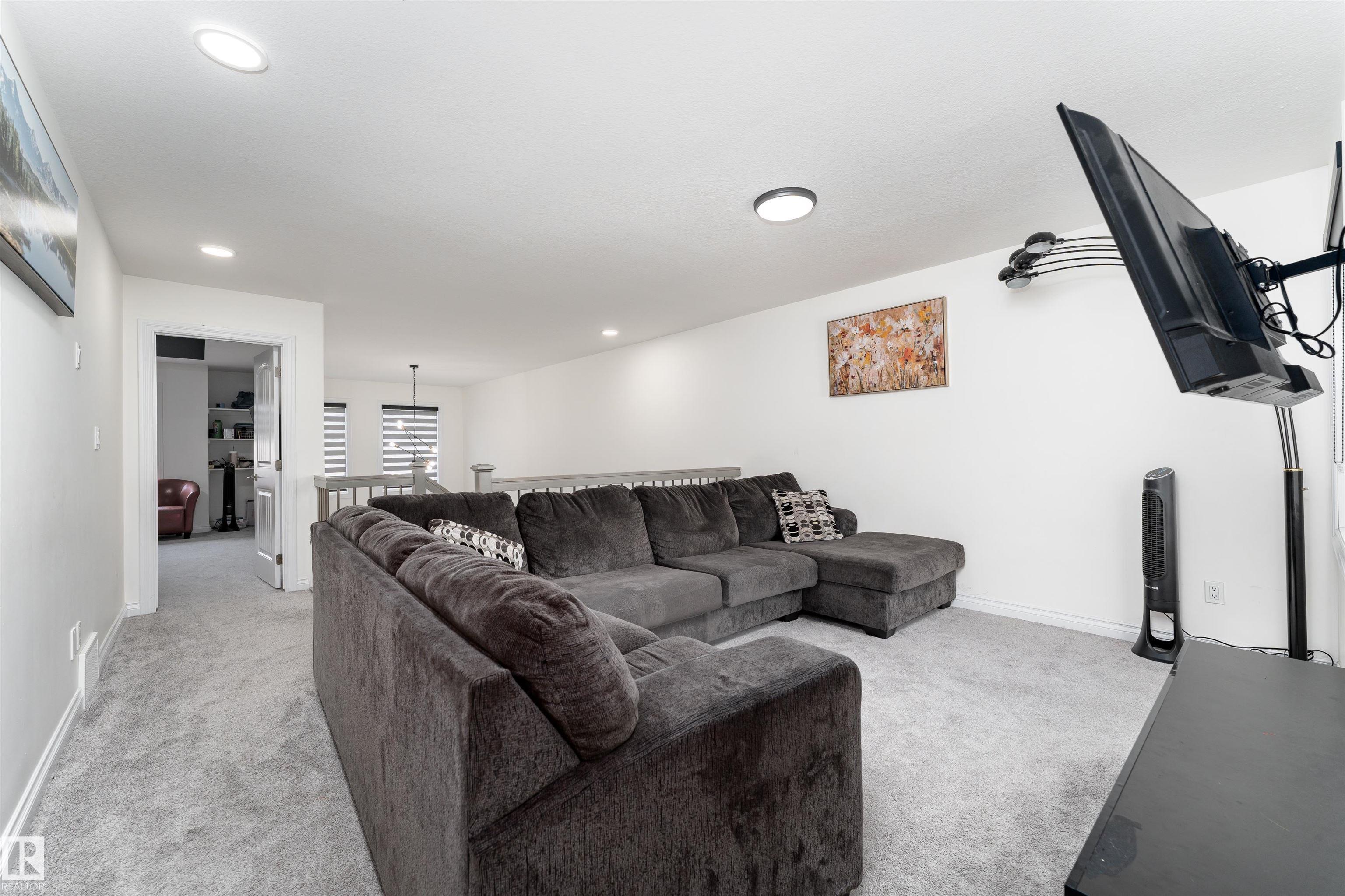 Photo 17 at 5710 Cautley Crescent SW, Chappelle Area, Edmonton