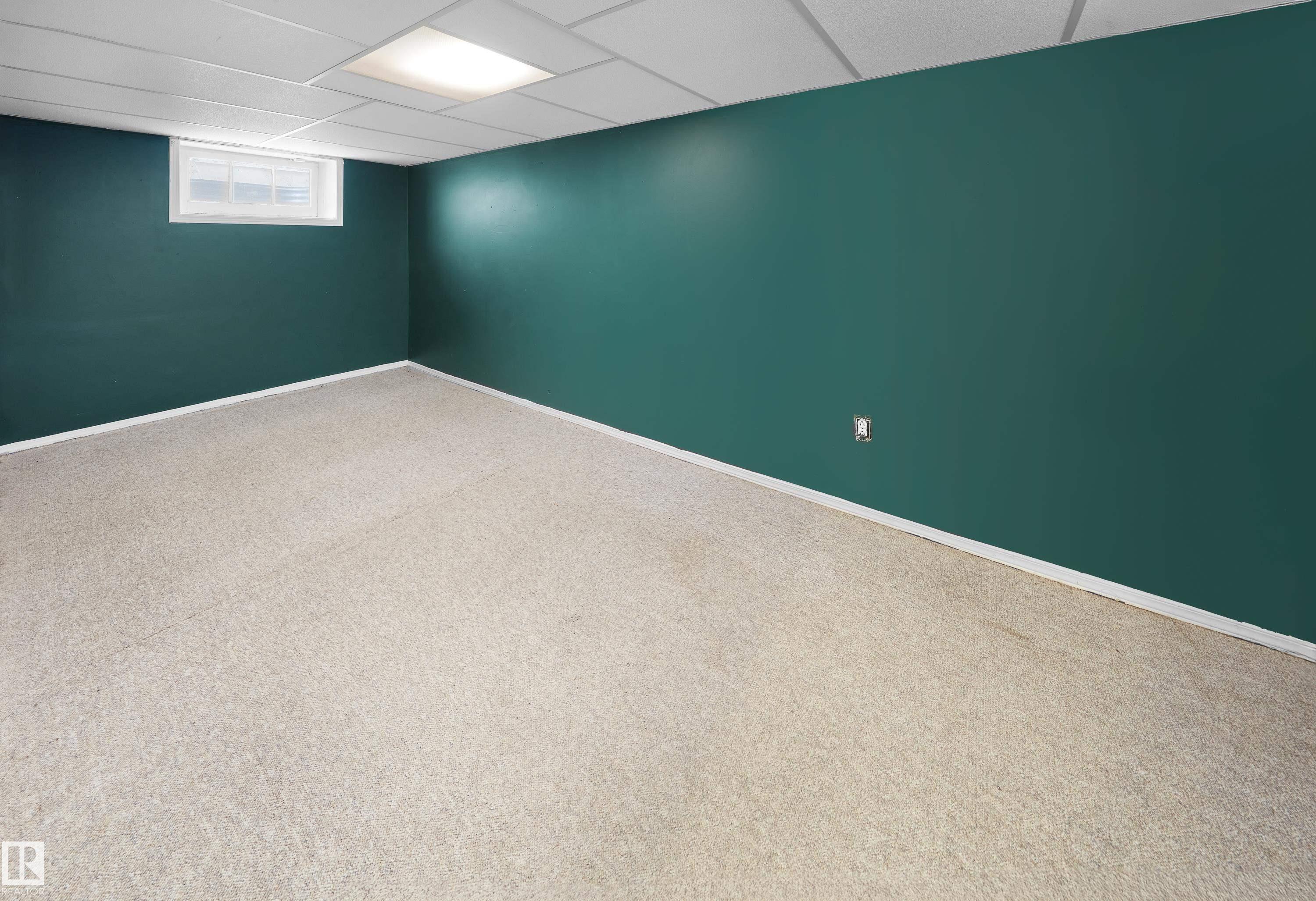 Photo 19 at 11038 84 Avenue NW, Garneau, Edmonton