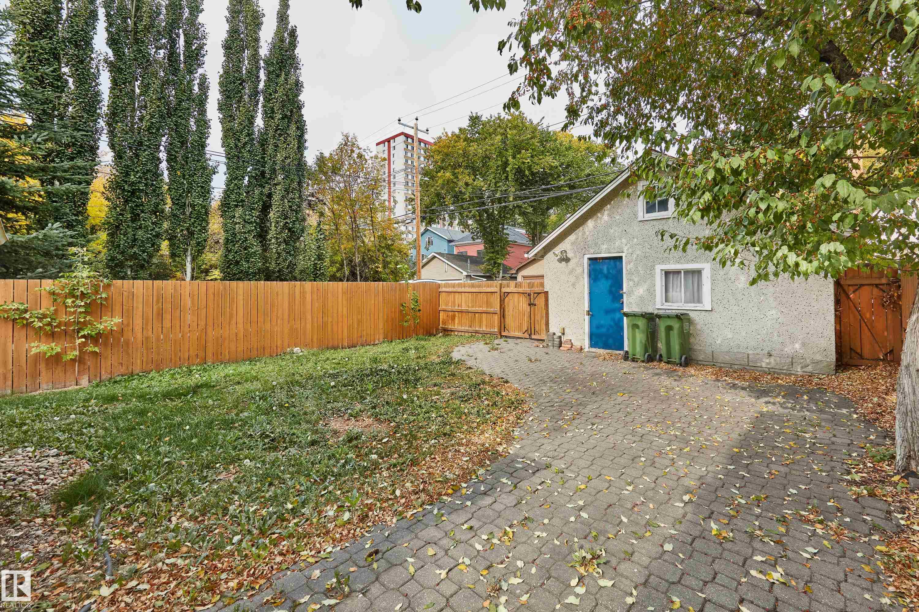 Photo 28 at 11038 84 Avenue NW, Garneau, Edmonton