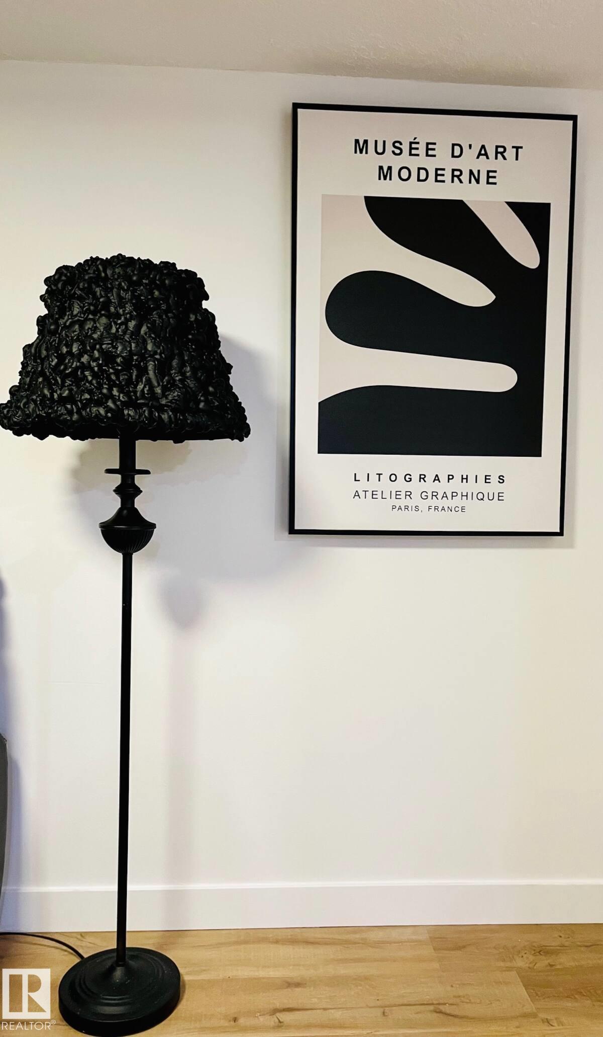 Photo 16 at 10711 76 Avenue NW, Queen Alexandra, Edmonton