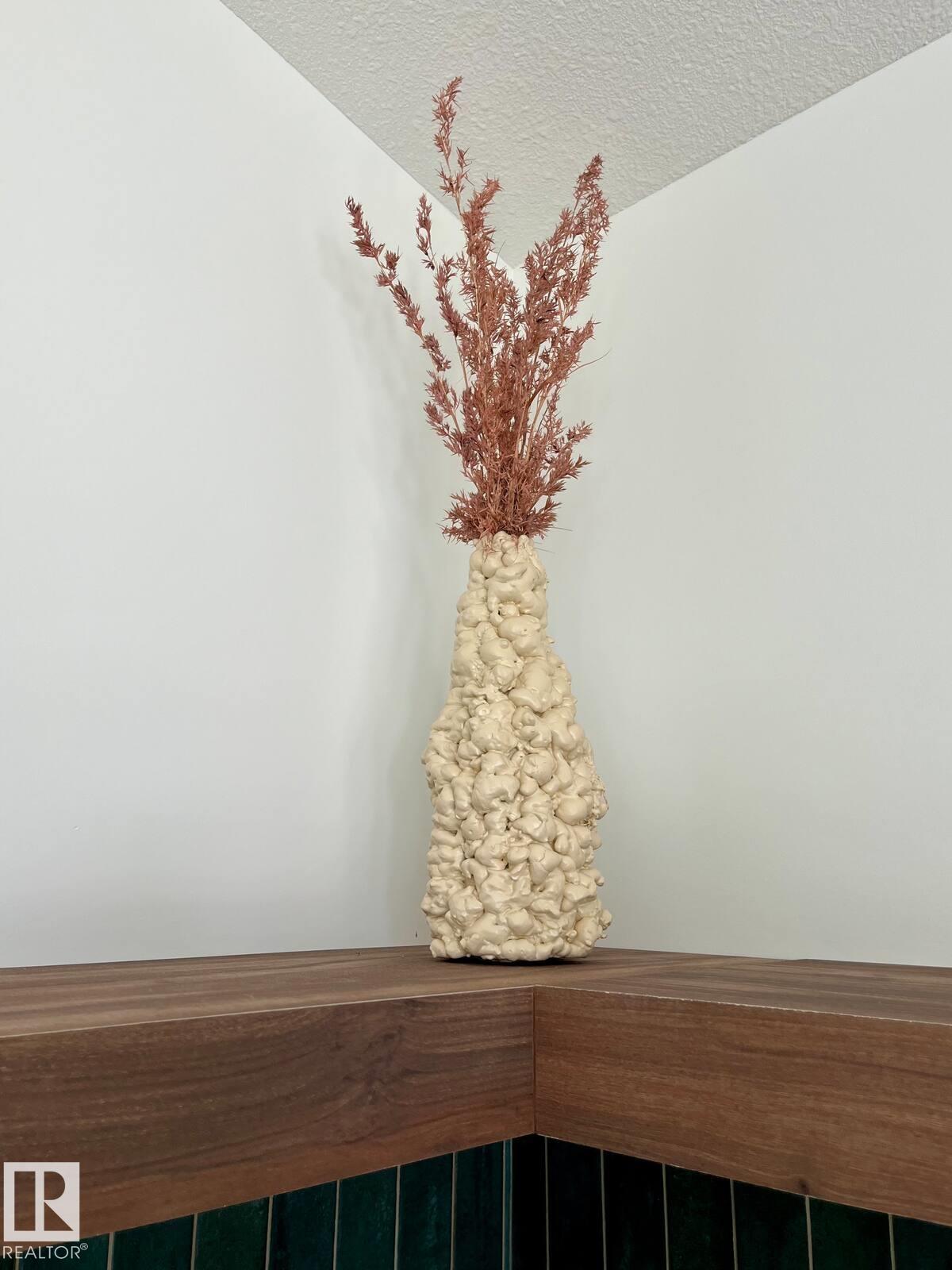 Photo 25 at 10711 76 Avenue NW, Queen Alexandra, Edmonton