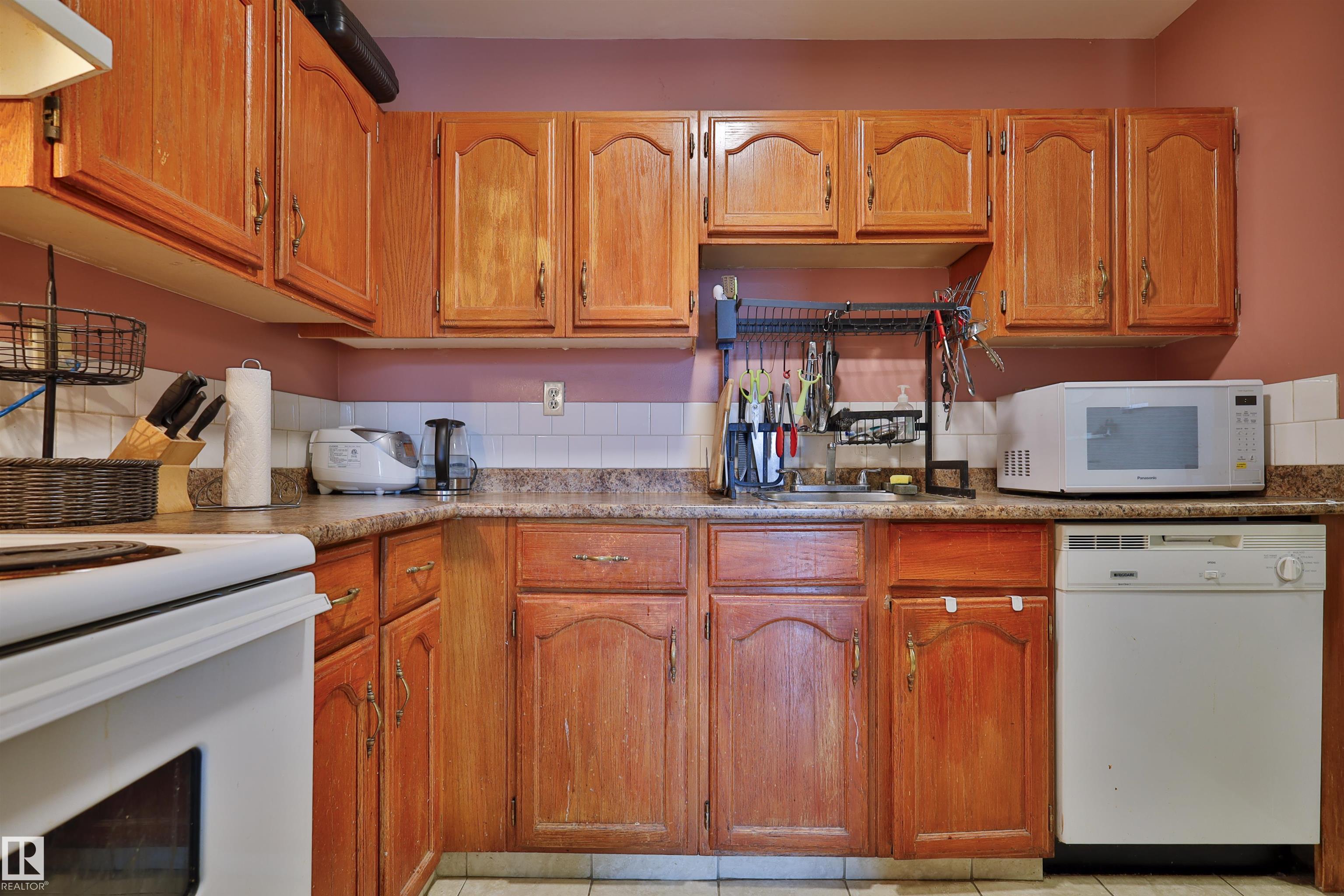 Photo 7 at 505 - 10175 109 Street NW, Downtown, Edmonton