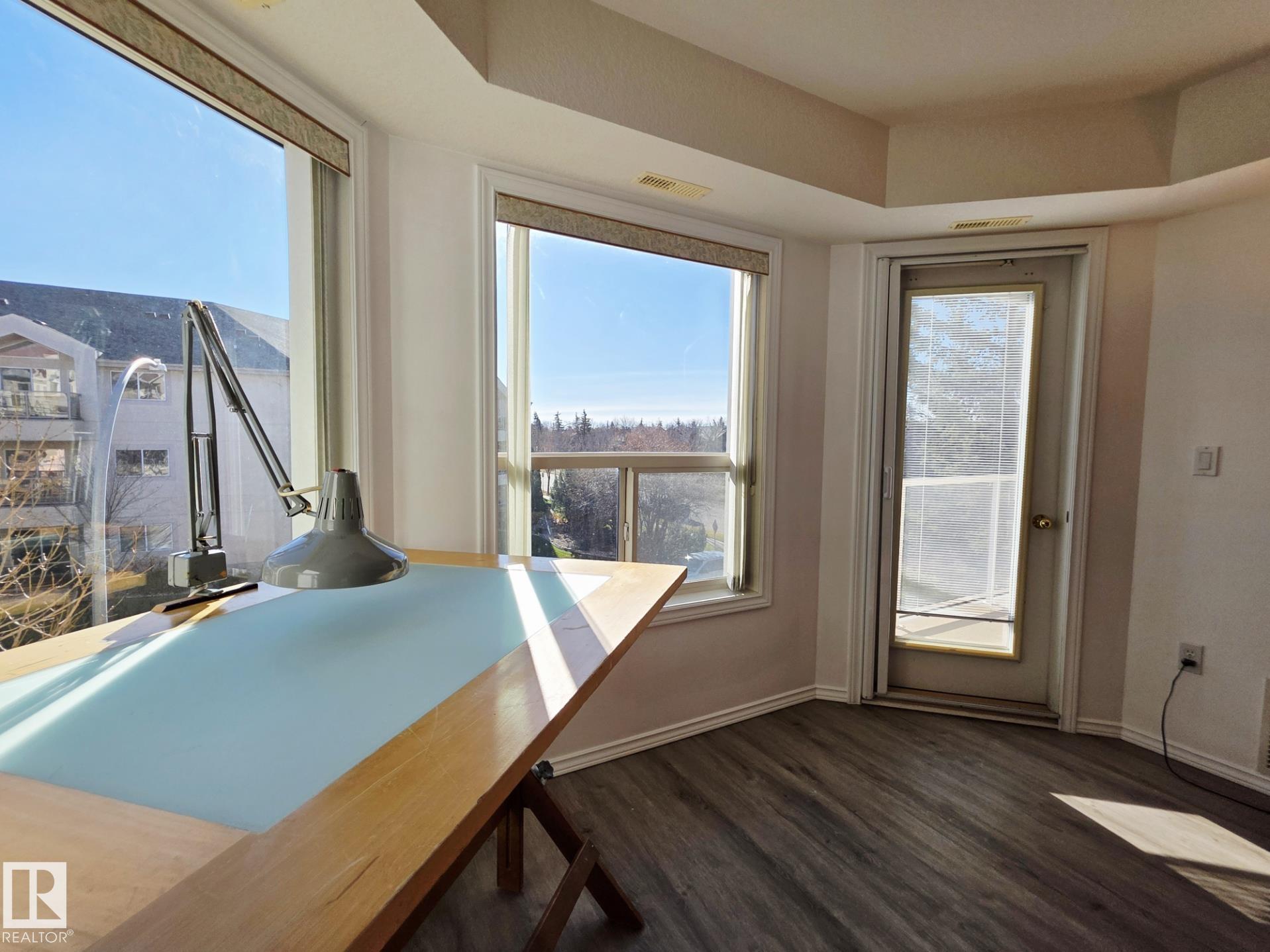 Photo 11 at 327 - 6703 172 Street NW, Callingwood South, Edmonton