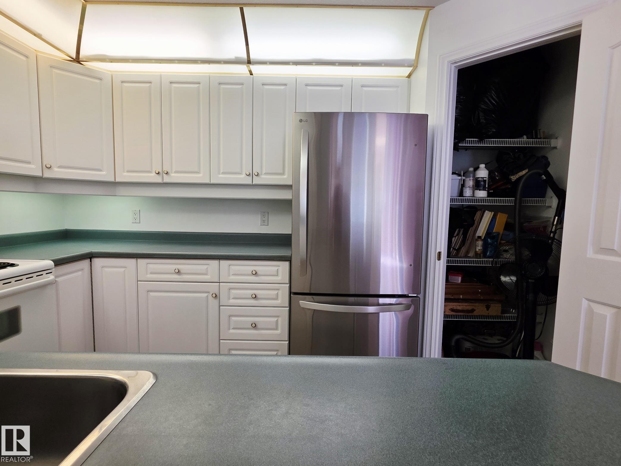 Photo 16 at 327 - 6703 172 Street NW, Callingwood South, Edmonton