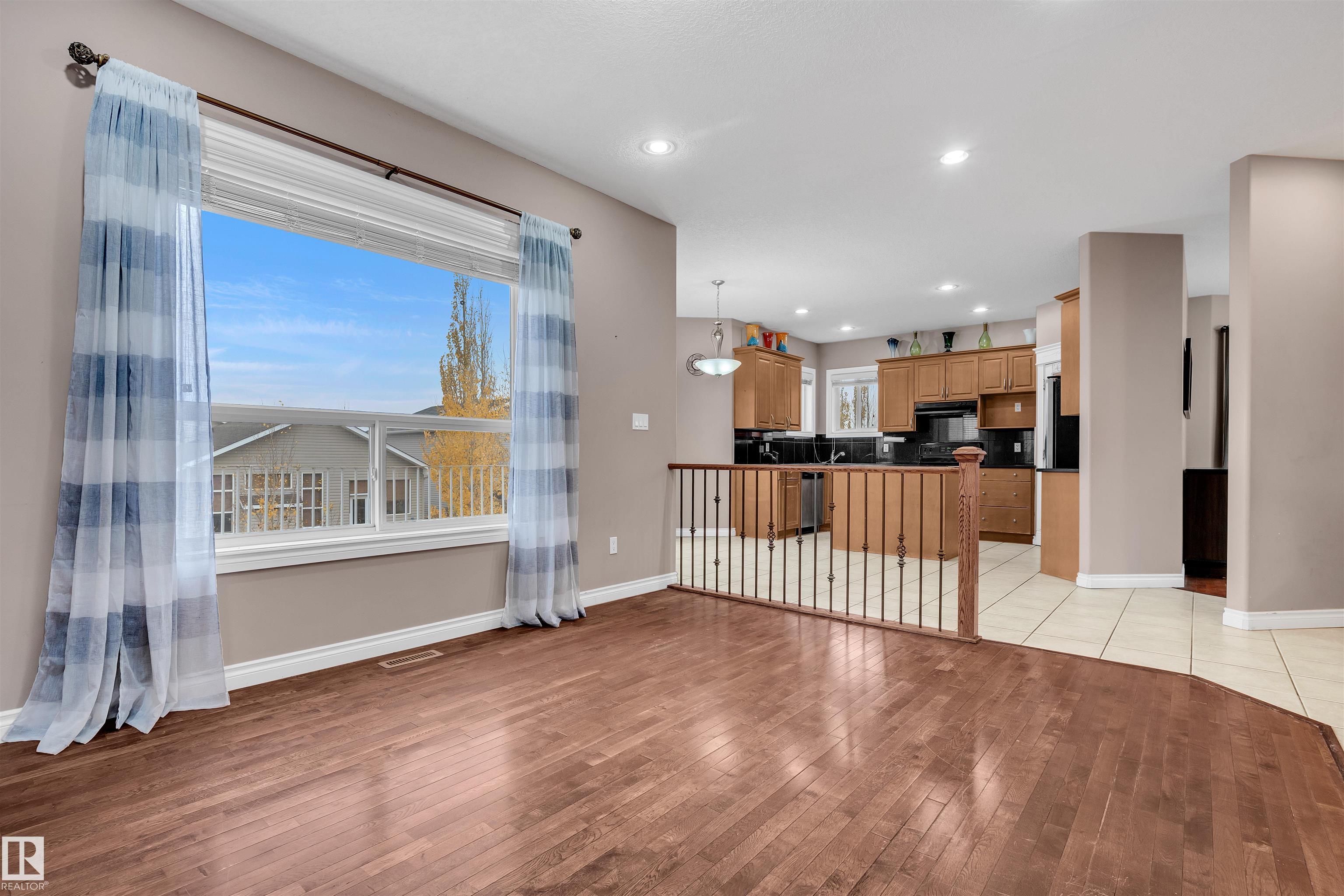 Photo 17 at 15535 48 Street NW, Brintnell, Edmonton