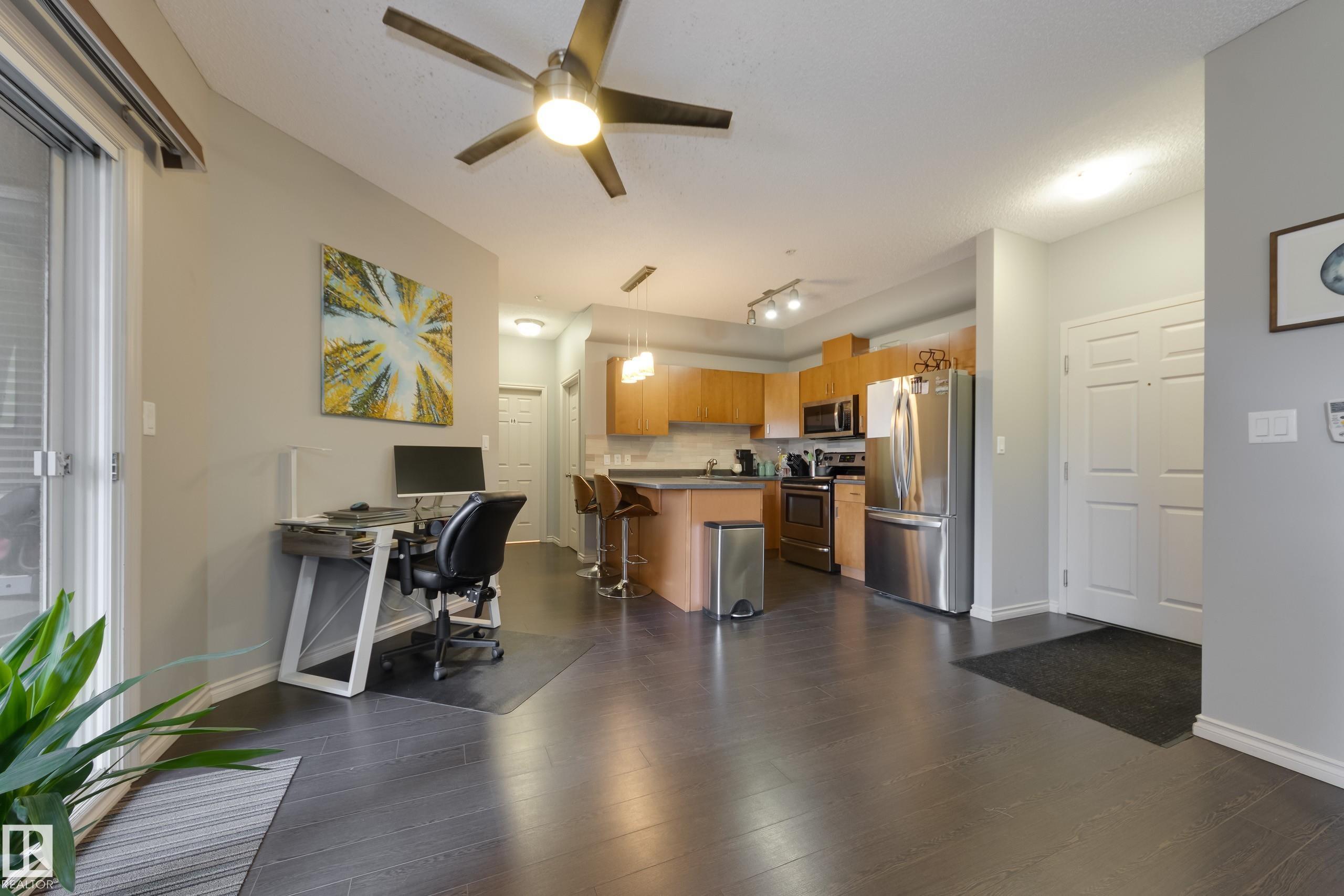 Photo 11 at 301 - 10235 112 Street NW, Wîhkwêntôwin, Edmonton