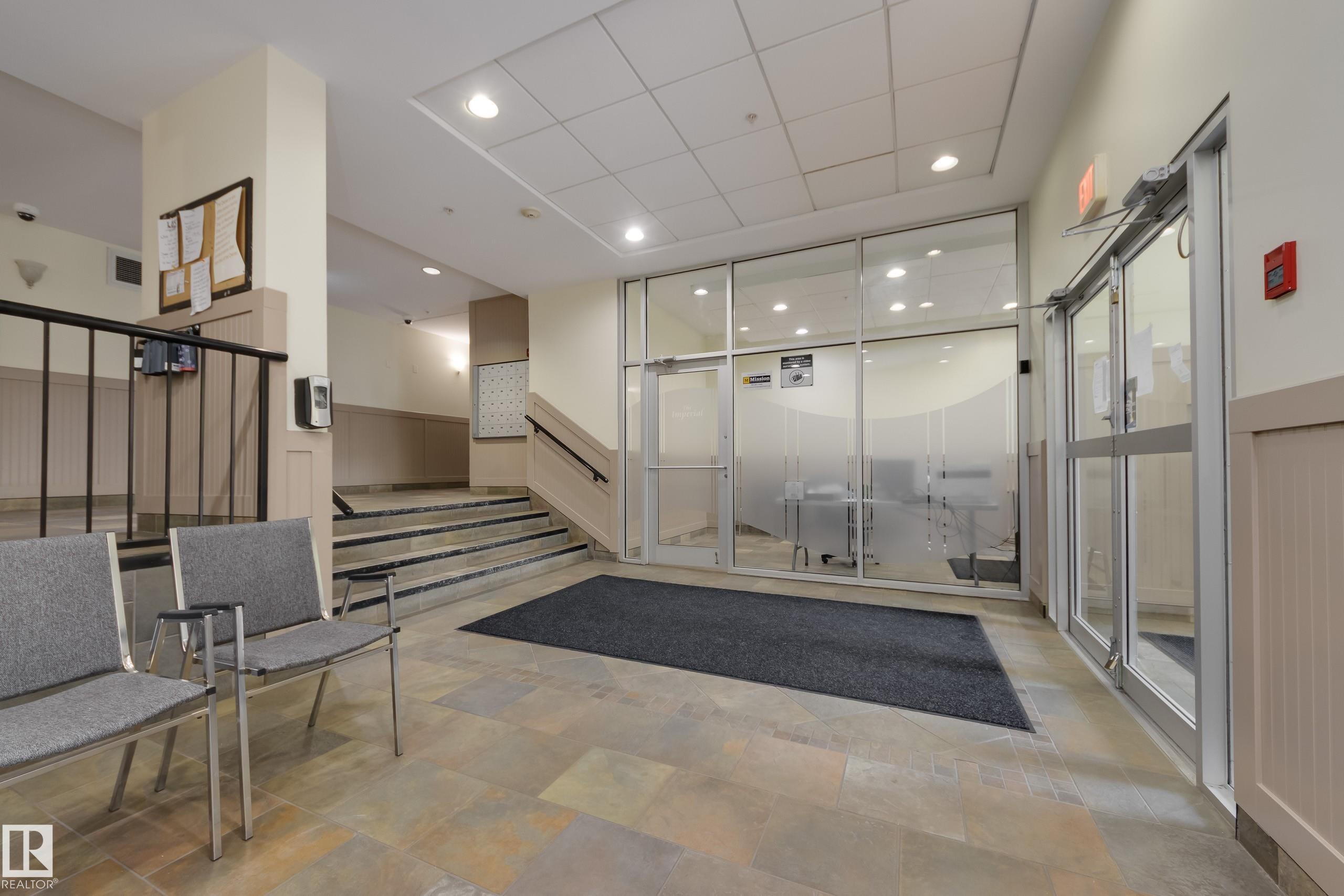 Photo 4 at 301 - 10235 112 Street NW, Wîhkwêntôwin, Edmonton