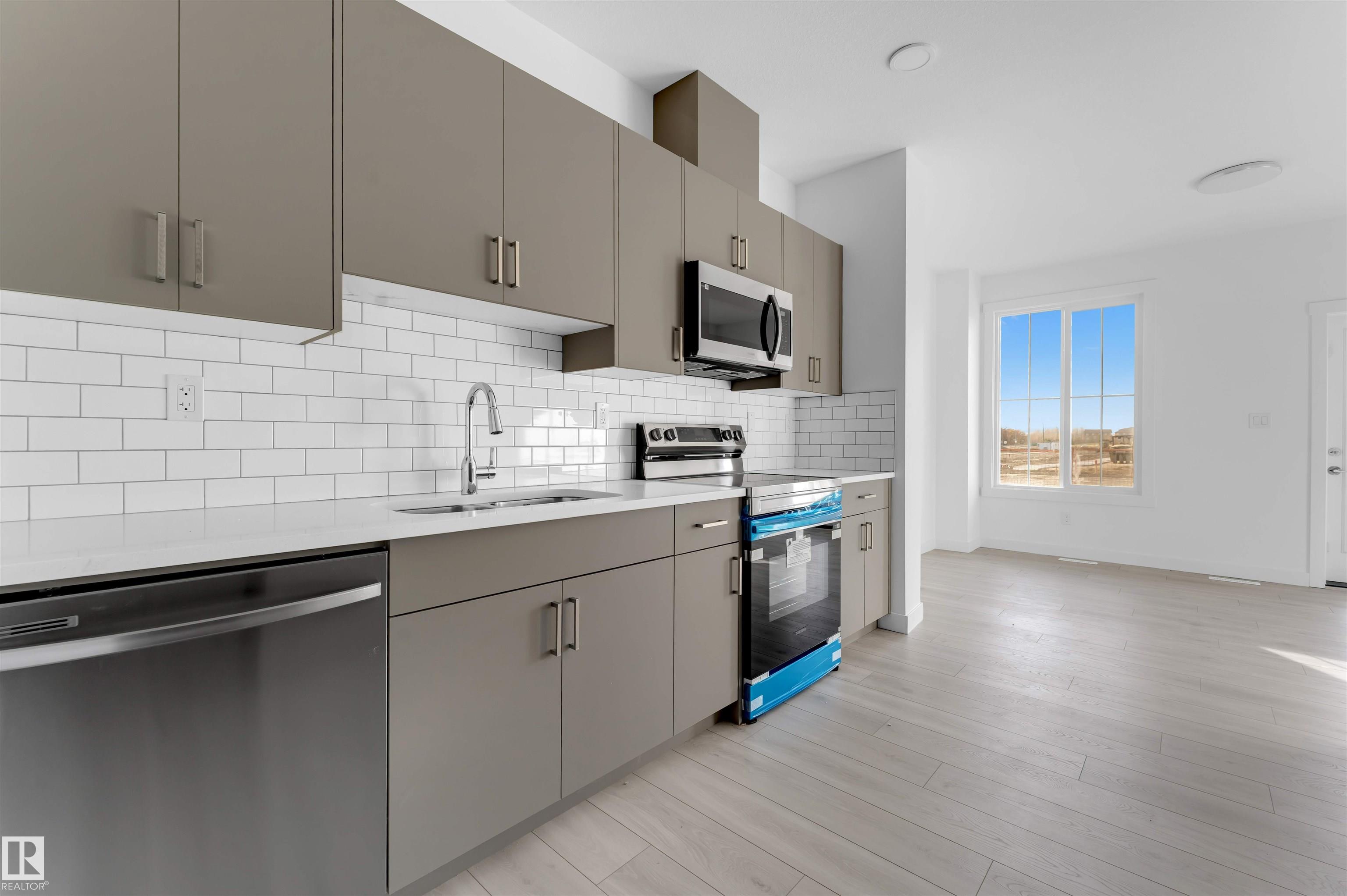 Photo 6 at 19 -  7110 Keswick Common SW, Keswick, Edmonton