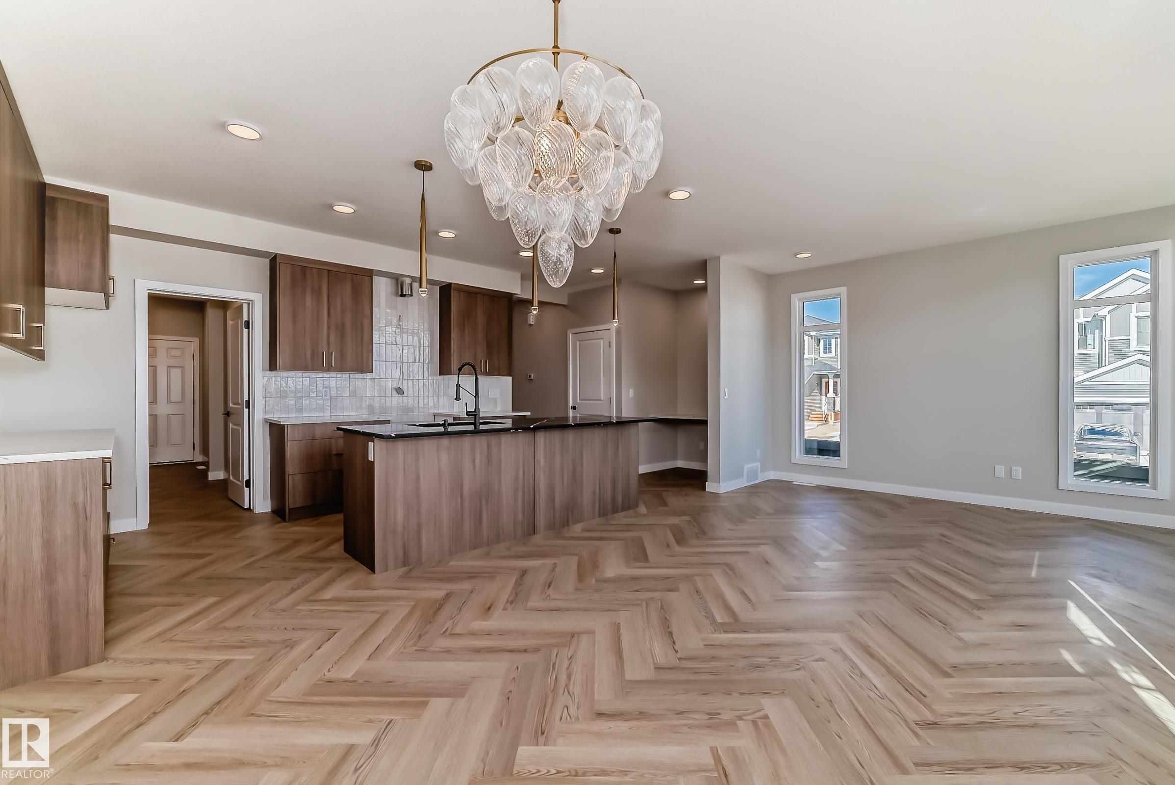 20612 43 Avenue NW, Edgemont, Edmonton 