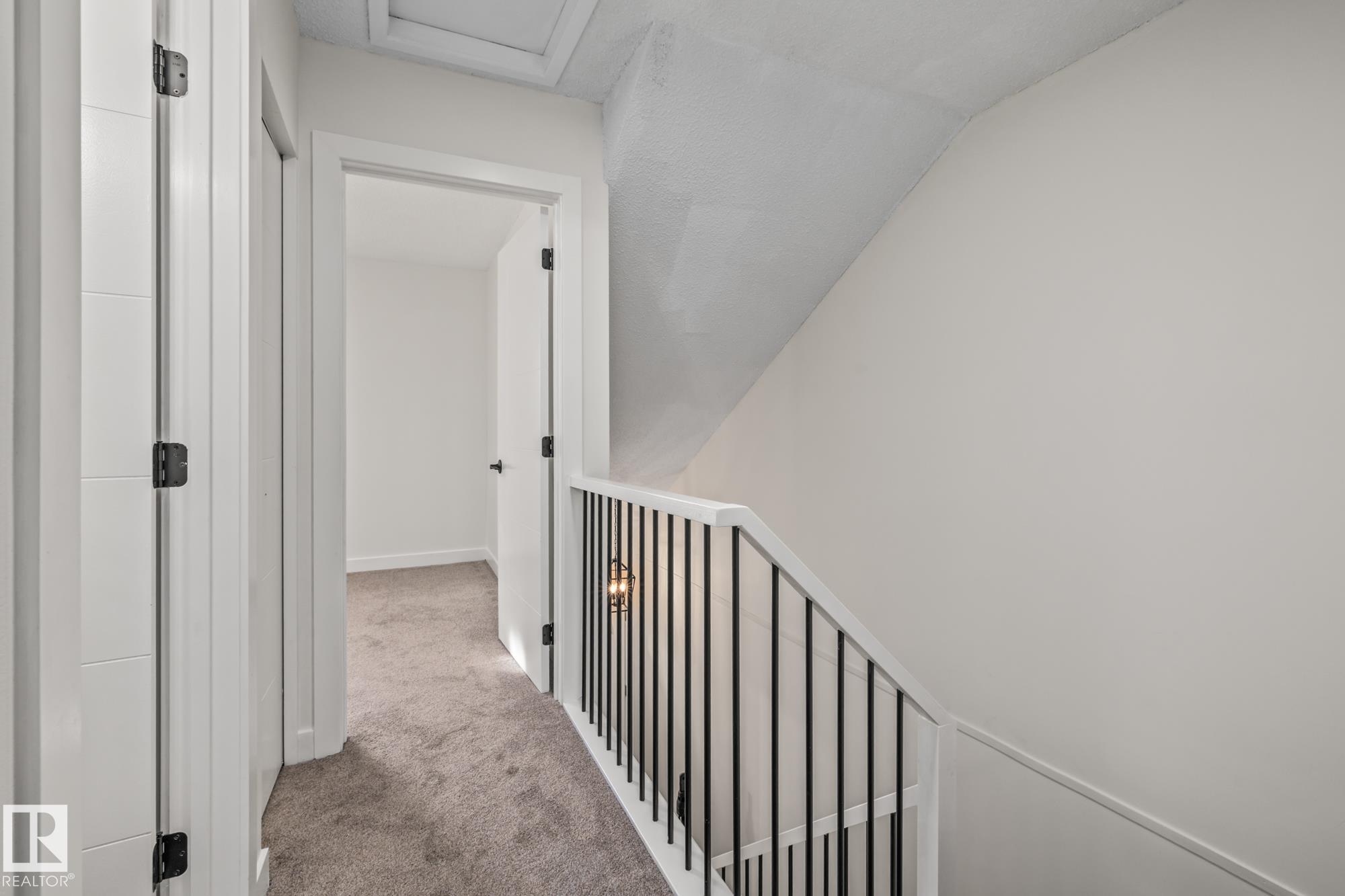 Photo 23 at 1159 Hooke Road NW, Overlanders, Edmonton