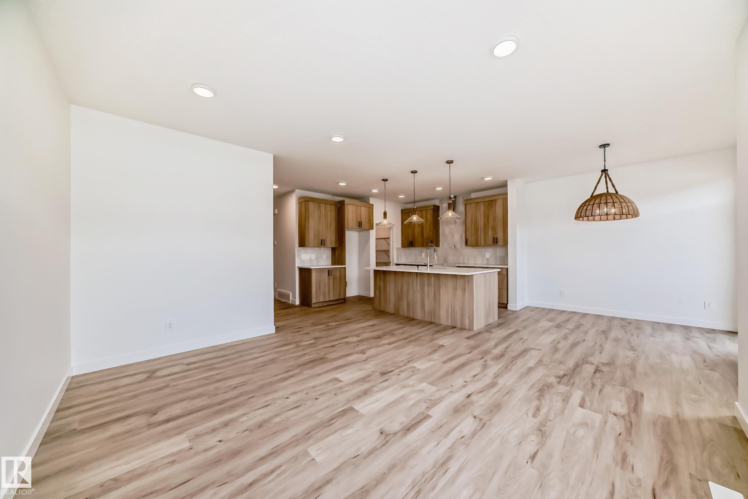 Photo 12 at 20616 43 Avenue NW, Edgemont, Edmonton