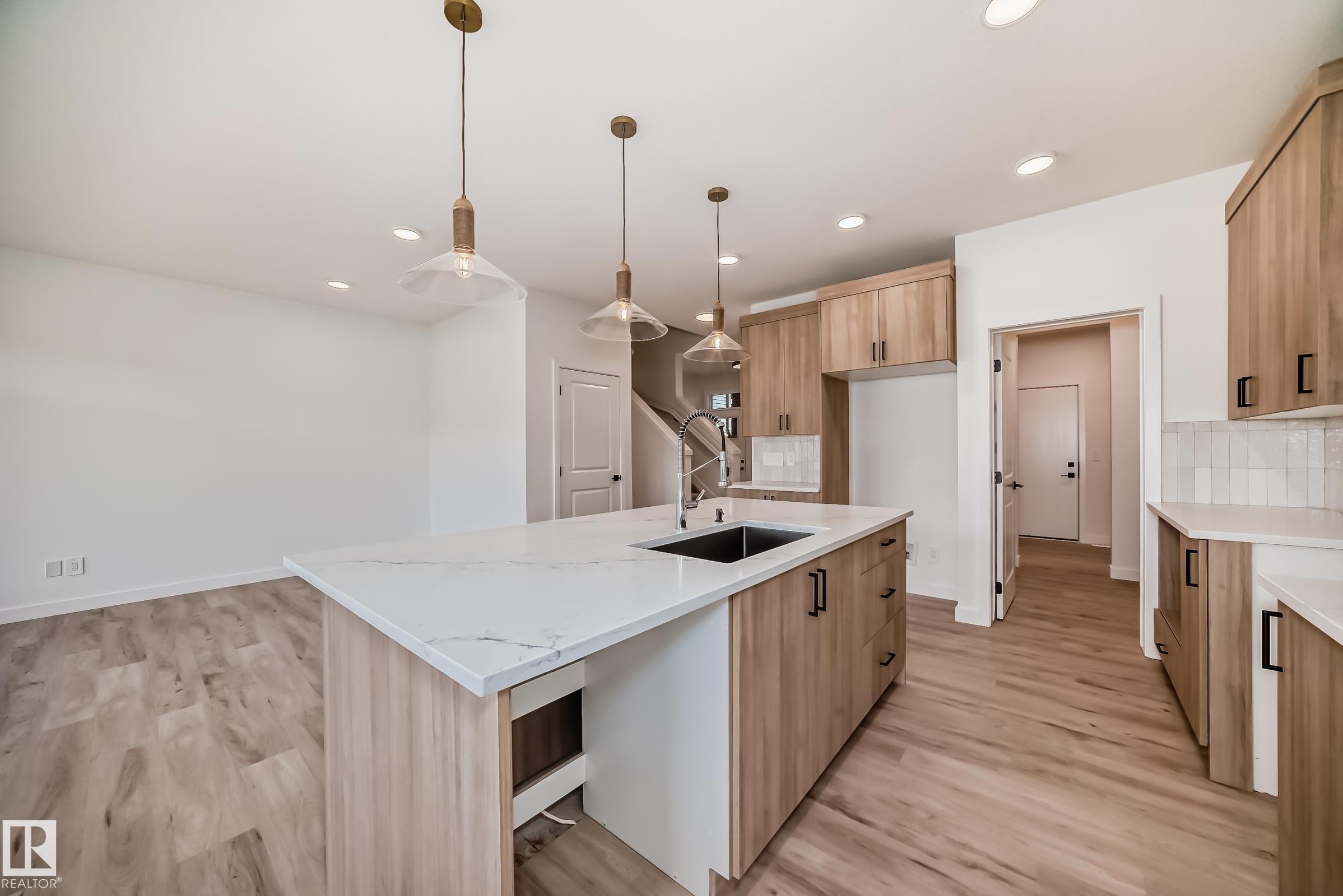 Photo 4 at 20616 43 Avenue NW, Edgemont, Edmonton