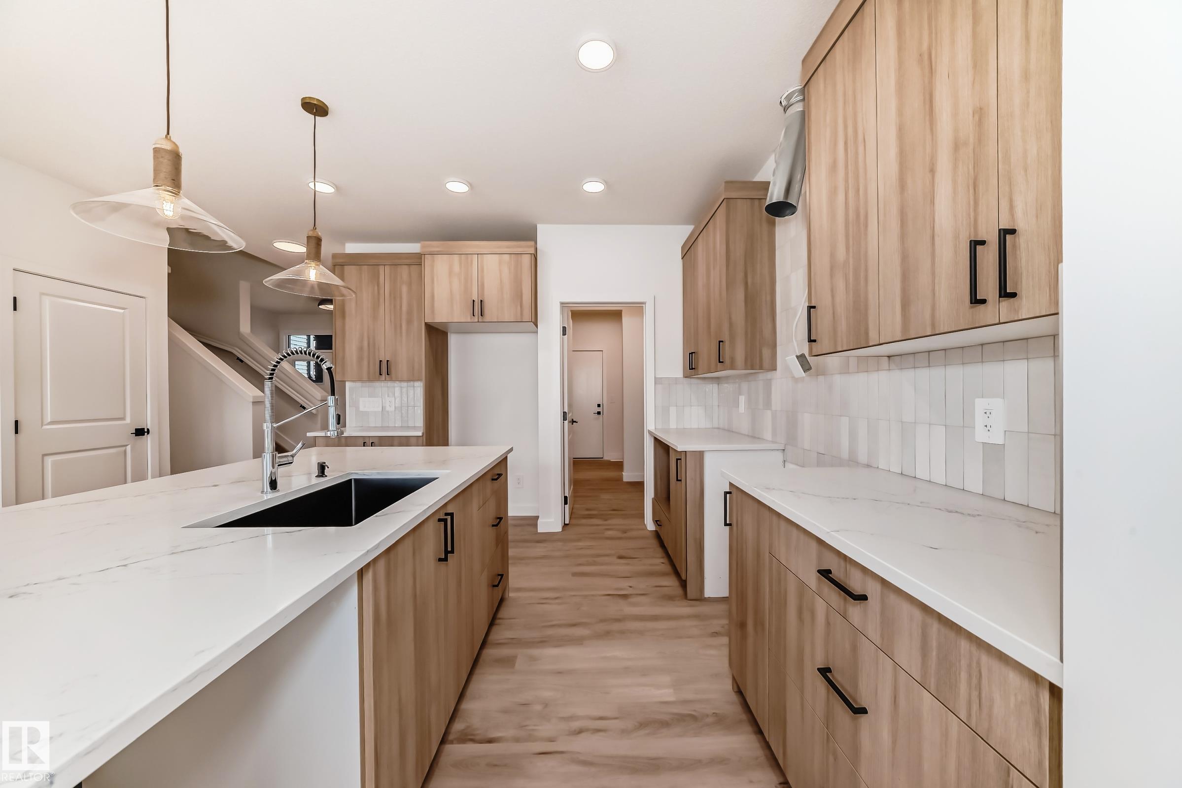 Photo 6 at 20616 43 Avenue NW, Edgemont, Edmonton