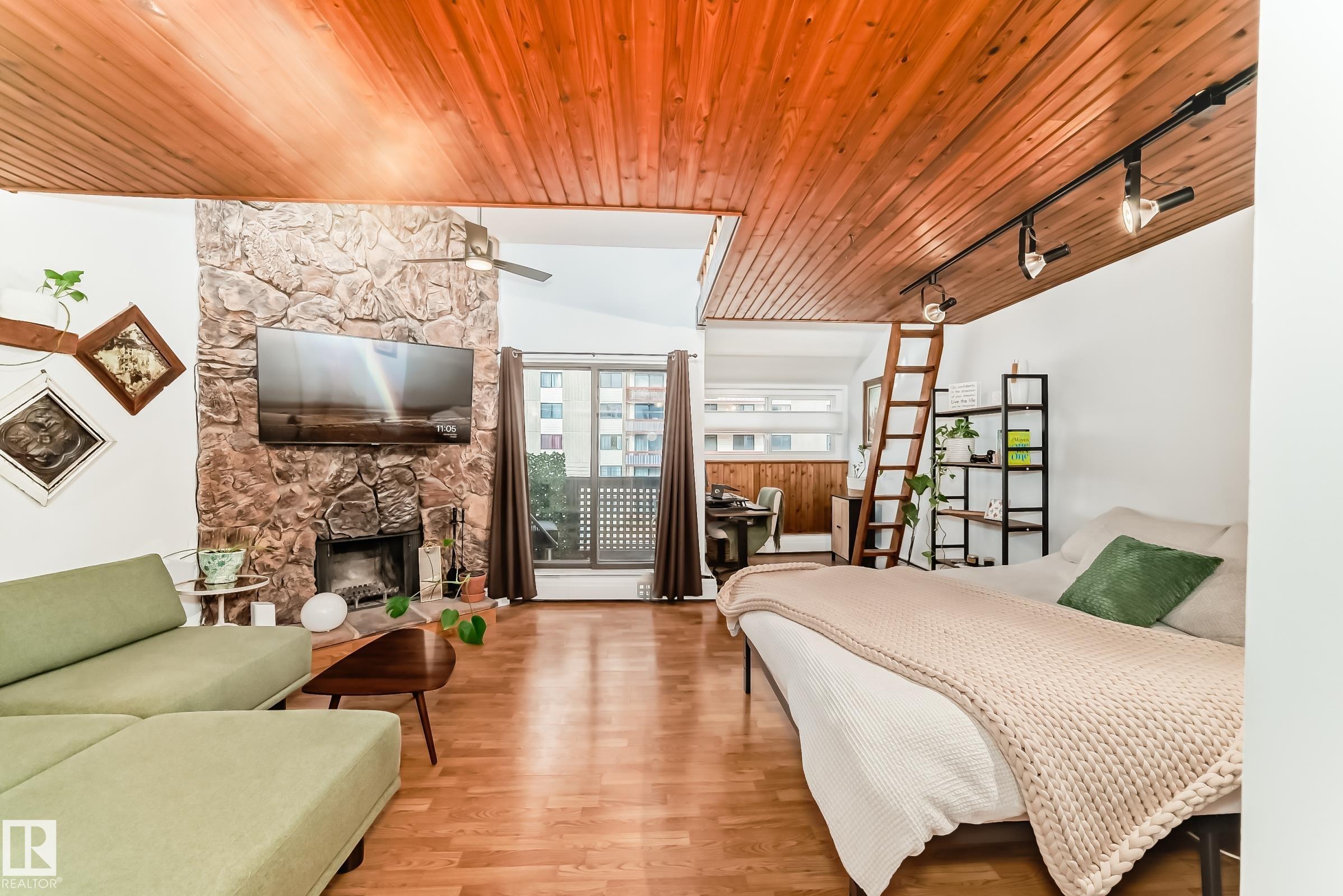 301 - 10148 118 Street NW, Wîhkwêntôwin, Edmonton 